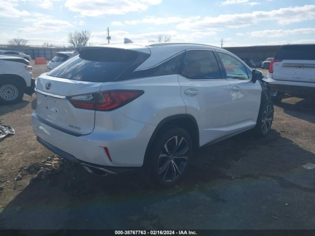 Photo 3 VIN: 2T2BZMCA1GC040111 - LEXUS RX 350 