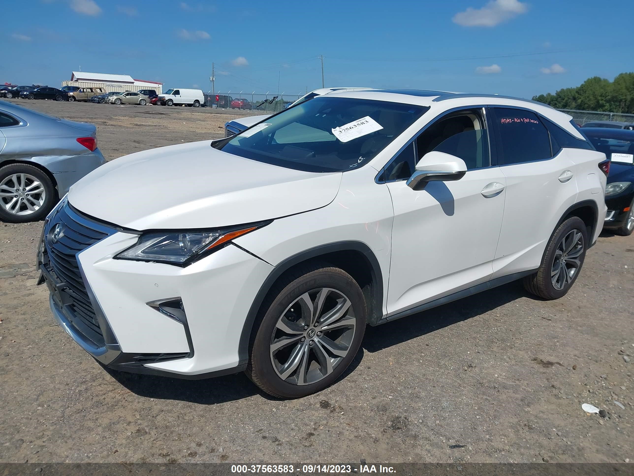 Photo 1 VIN: 2T2BZMCA1JC149675 - LEXUS RX 