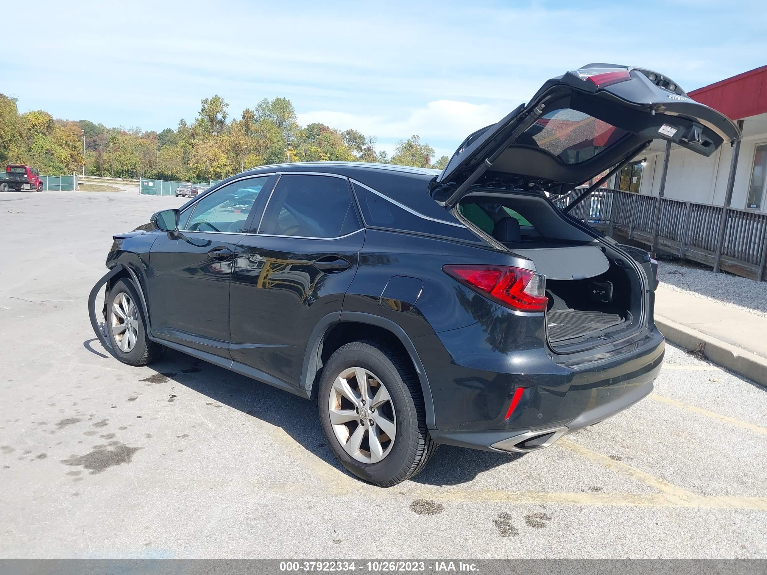 Photo 2 VIN: 2T2BZMCA3GC020832 - LEXUS RX 