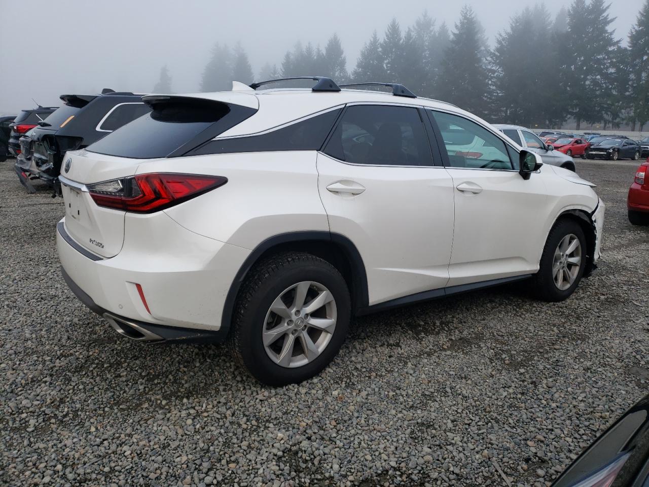 Photo 2 VIN: 2T2BZMCA3HC095483 - LEXUS RX 