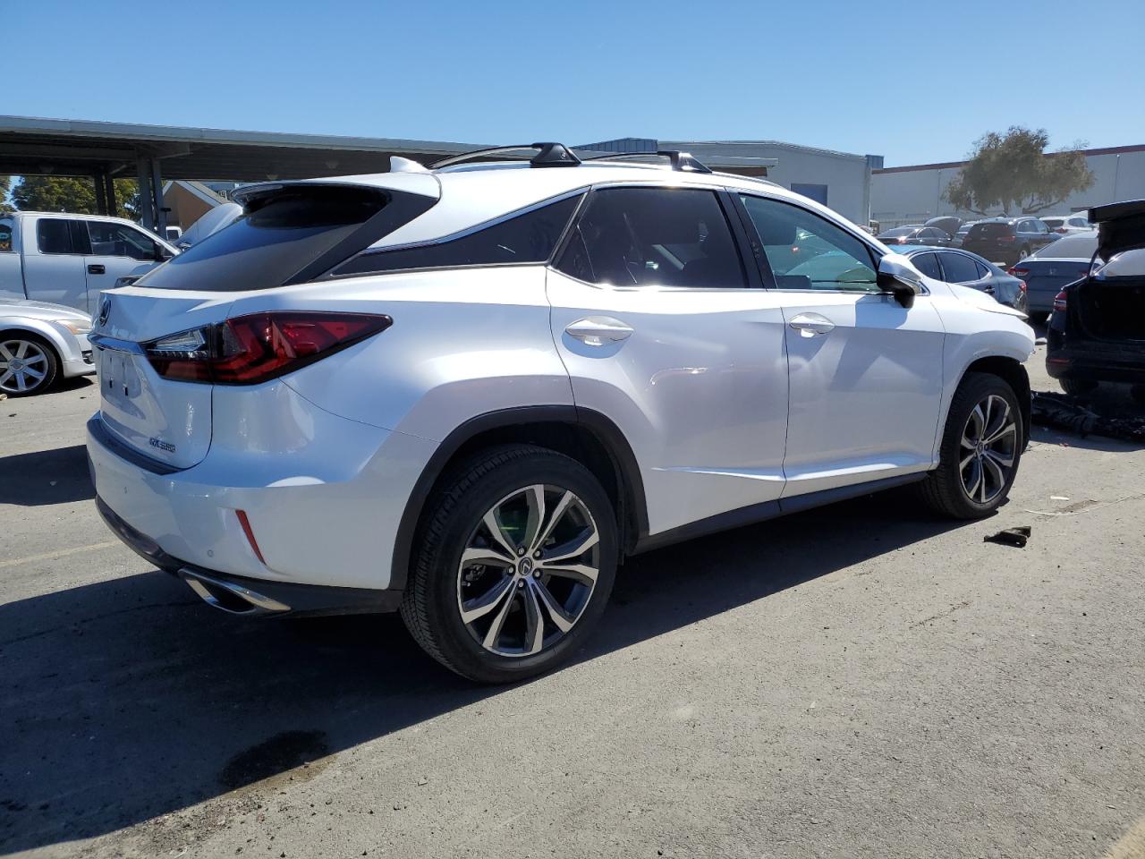 Photo 2 VIN: 2T2BZMCA3KC168133 - LEXUS RX 