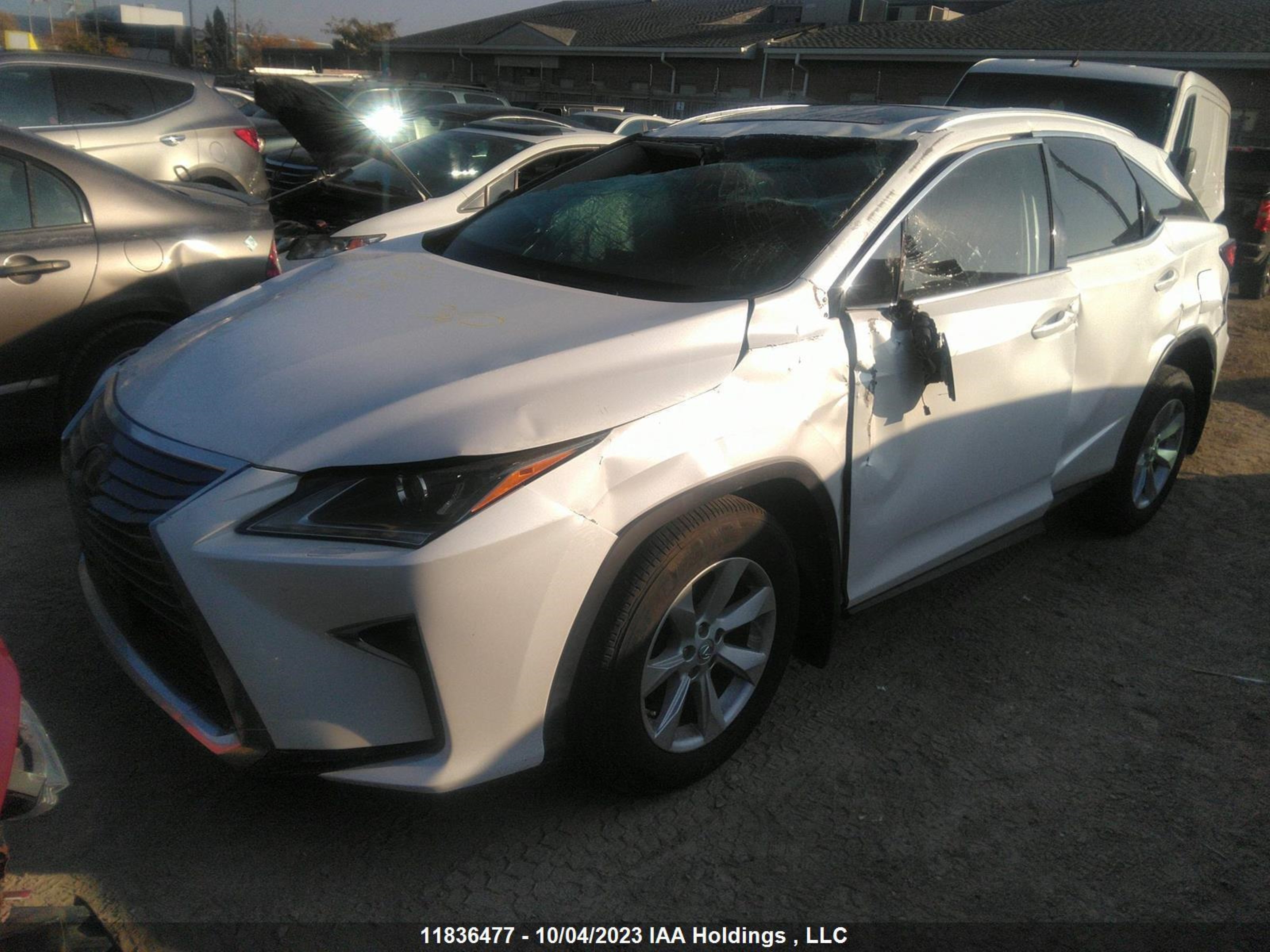 Photo 1 VIN: 2T2BZMCA4HC092379 - LEXUS RX 