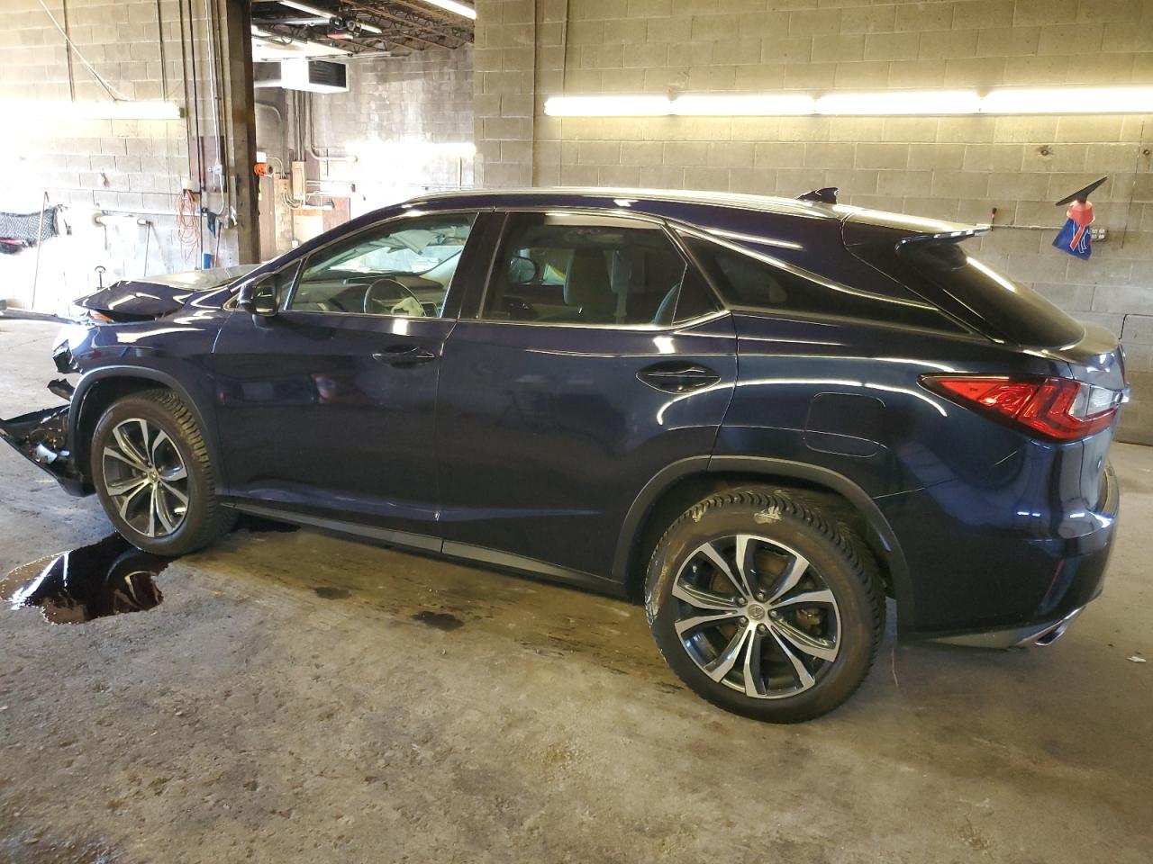 Photo 1 VIN: 2T2BZMCA5HC083349 - LEXUS RX 