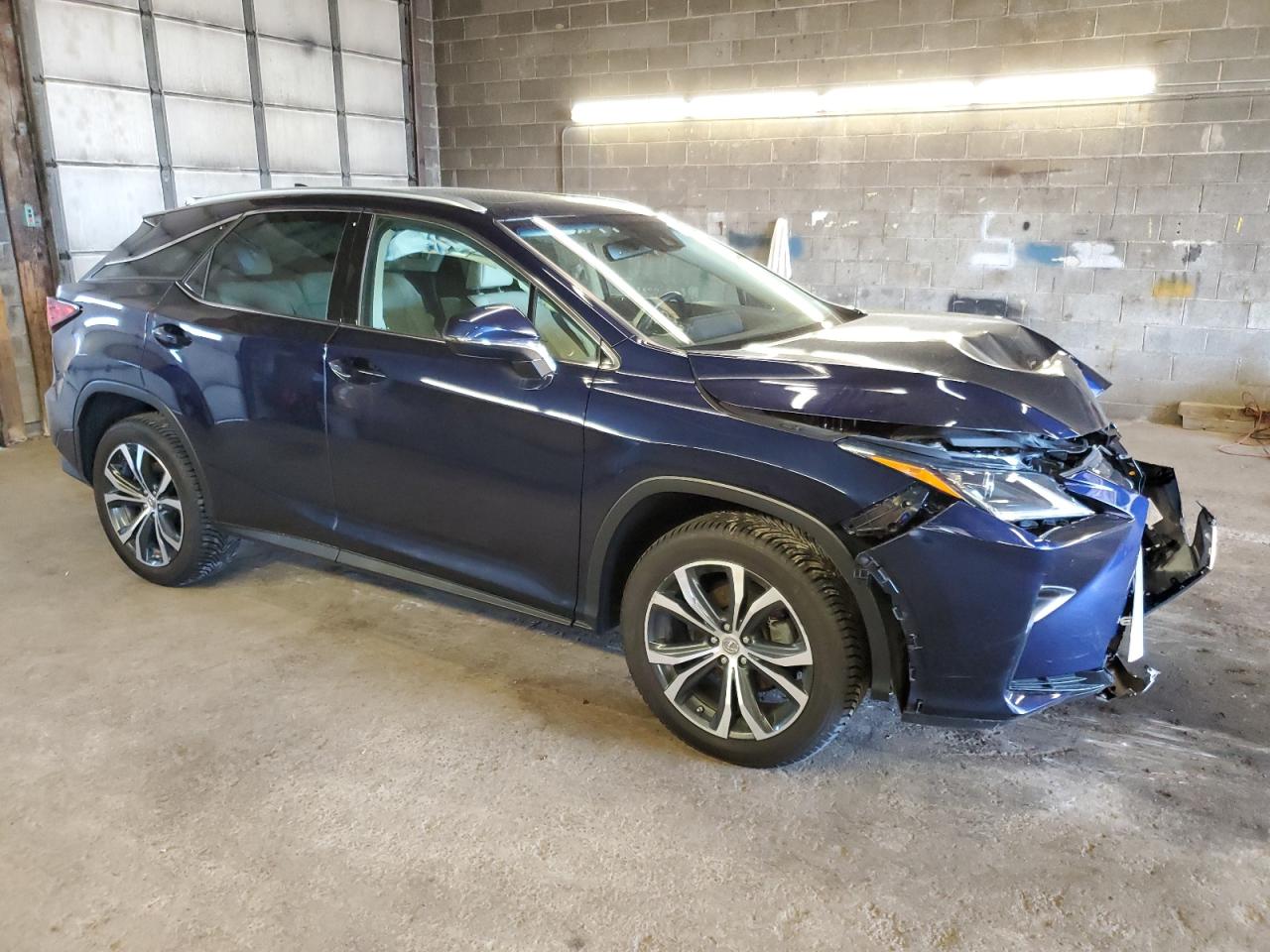 Photo 3 VIN: 2T2BZMCA5HC083349 - LEXUS RX 