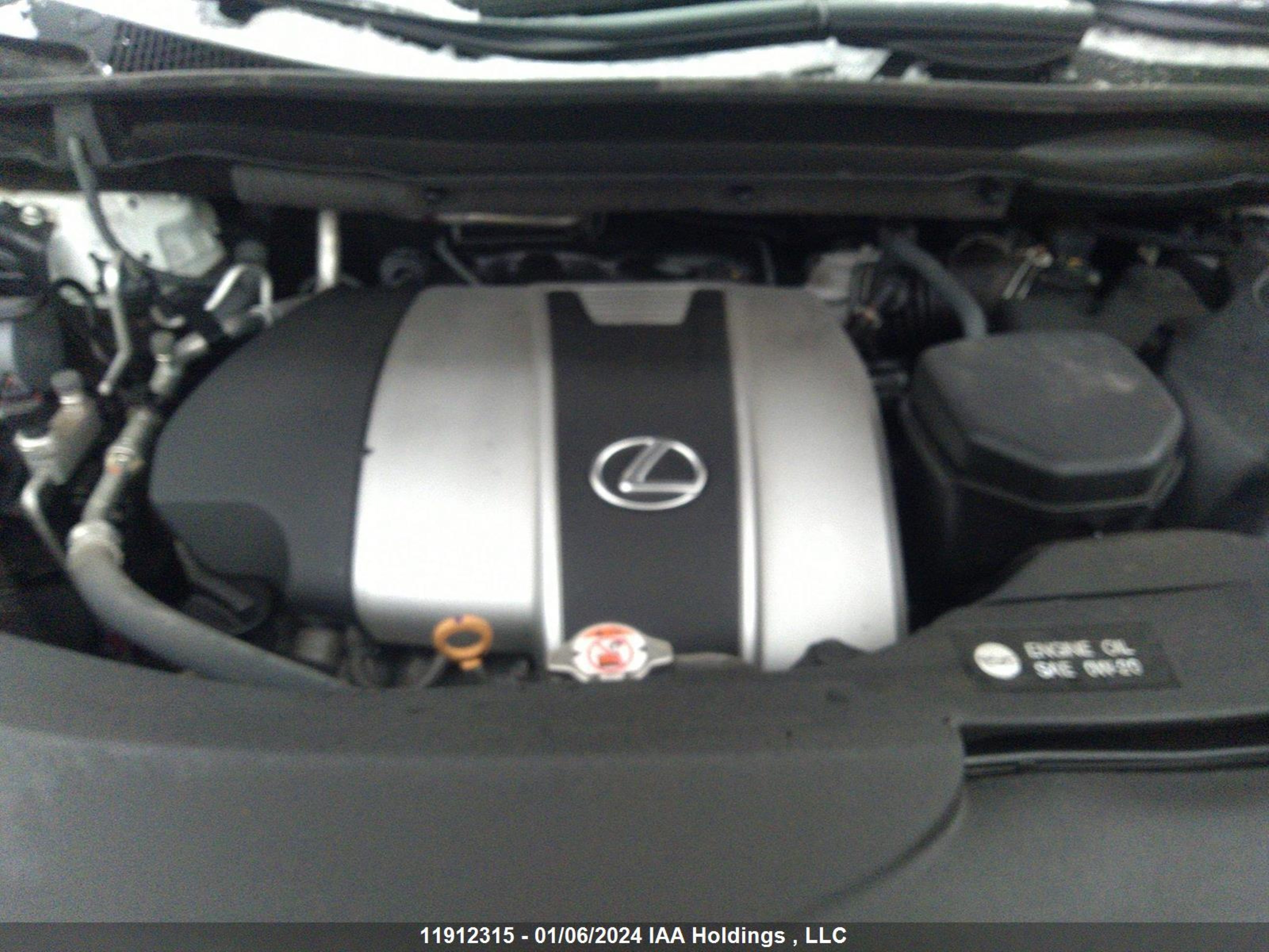 Photo 9 VIN: 2T2BZMCA7HC104718 - LEXUS RX 