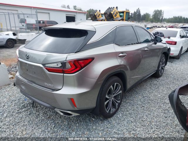 Photo 3 VIN: 2T2BZMCA7JC143668 - LEXUS RX 