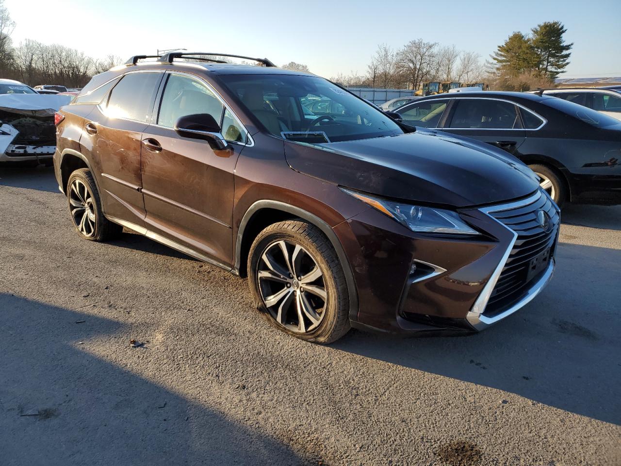 Photo 3 VIN: 2T2BZMCA8GC049310 - LEXUS RX 