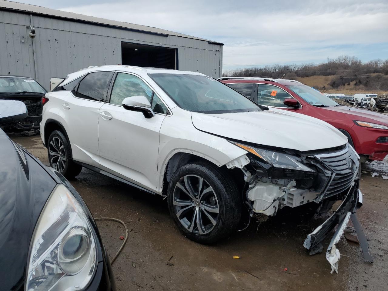 Photo 3 VIN: 2T2BZMCA8HC102802 - LEXUS RX 