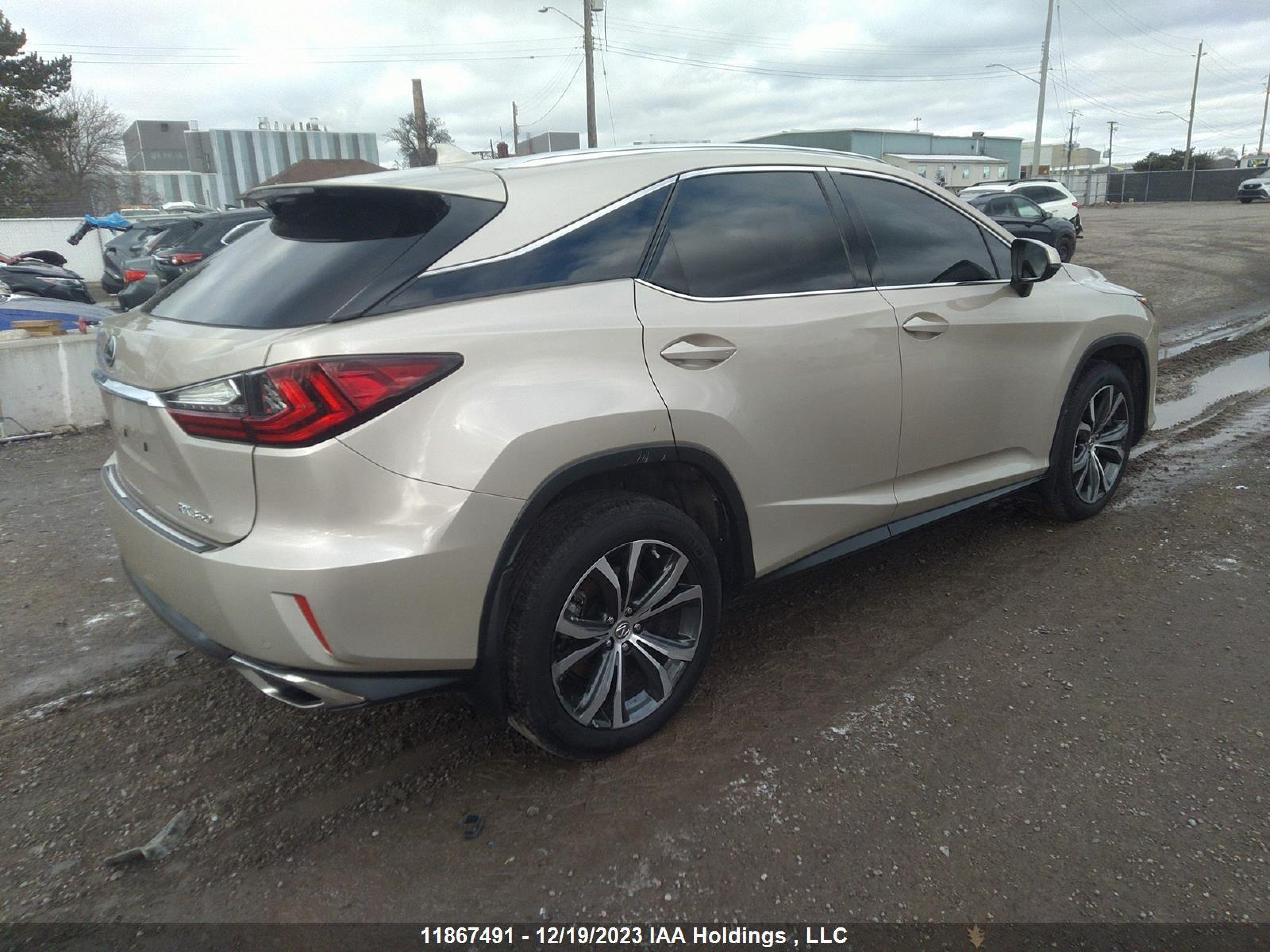 Photo 3 VIN: 2T2BZMCA8HC123116 - LEXUS RX 