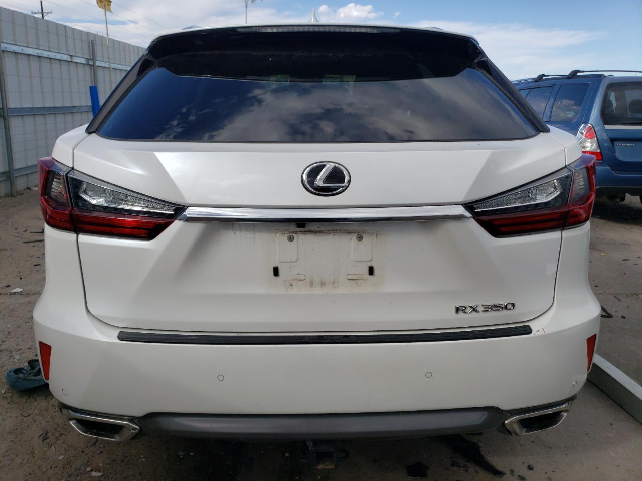 Photo 5 VIN: 2T2BZMCA9HC055053 - LEXUS RX 