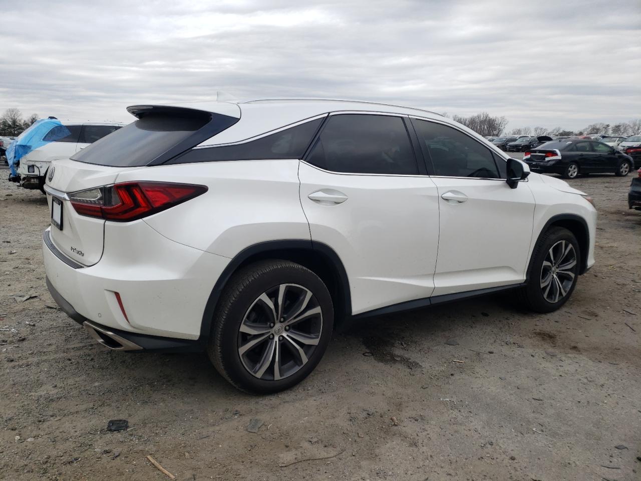 Photo 2 VIN: 2T2BZMCA9HC059359 - LEXUS RX 