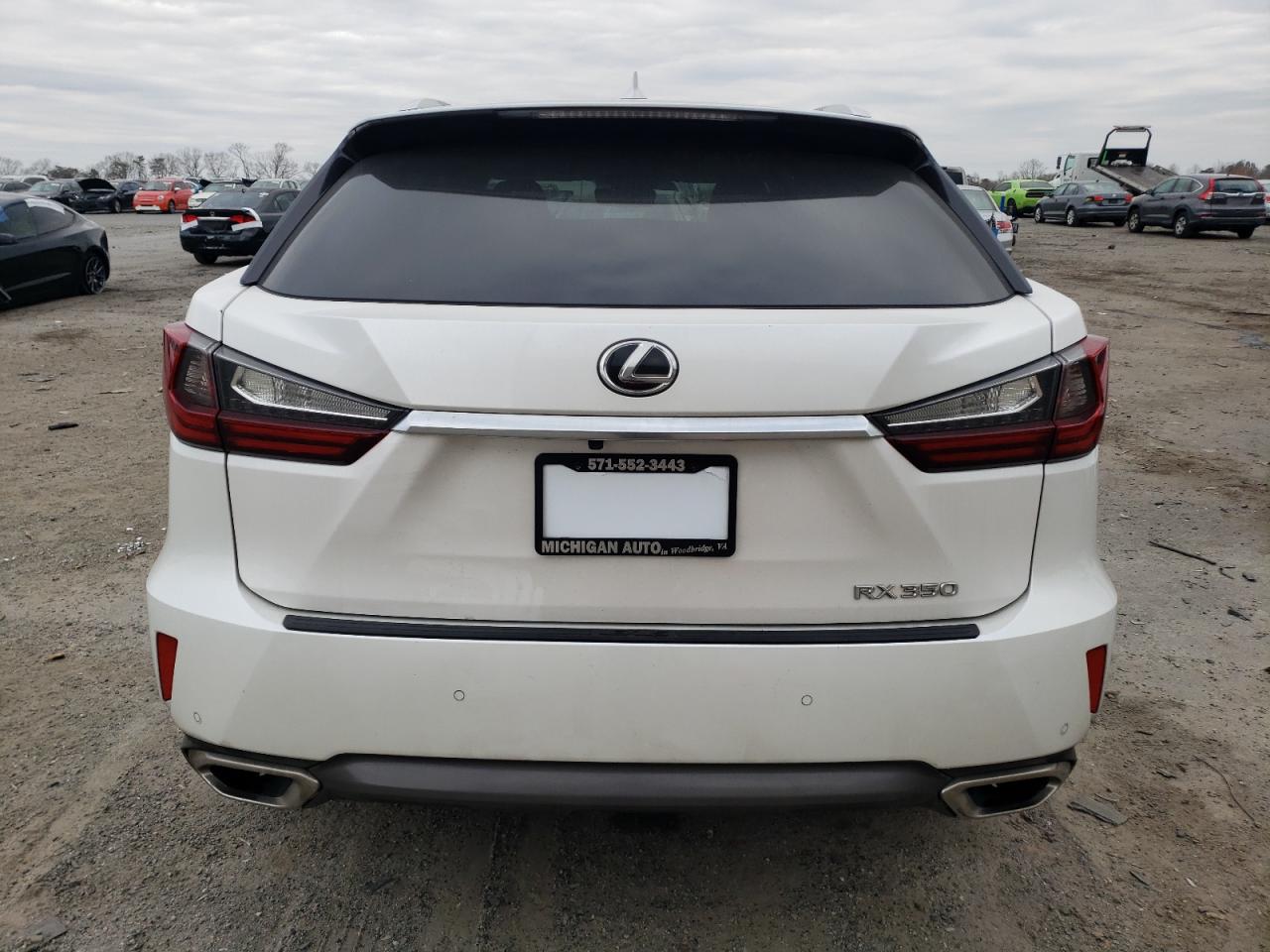 Photo 5 VIN: 2T2BZMCA9HC059359 - LEXUS RX 