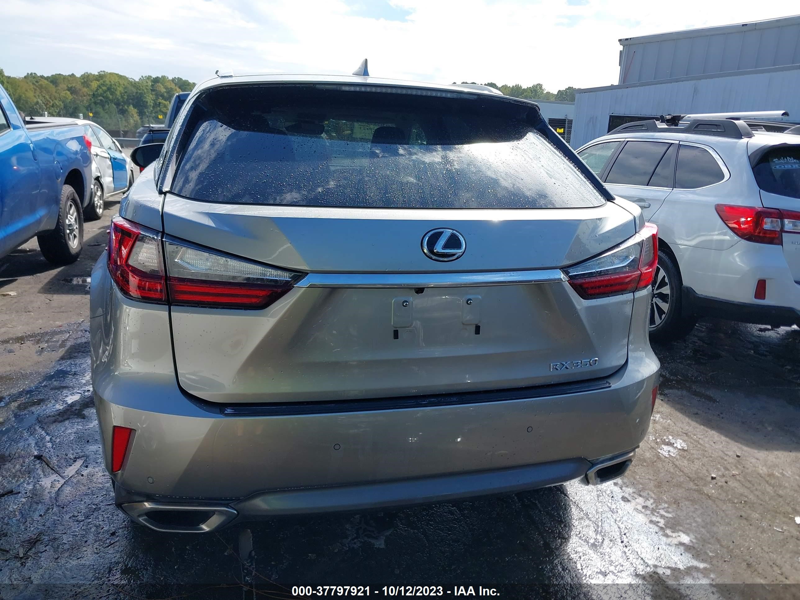 Photo 15 VIN: 2T2BZMCA9HC066263 - LEXUS RX 