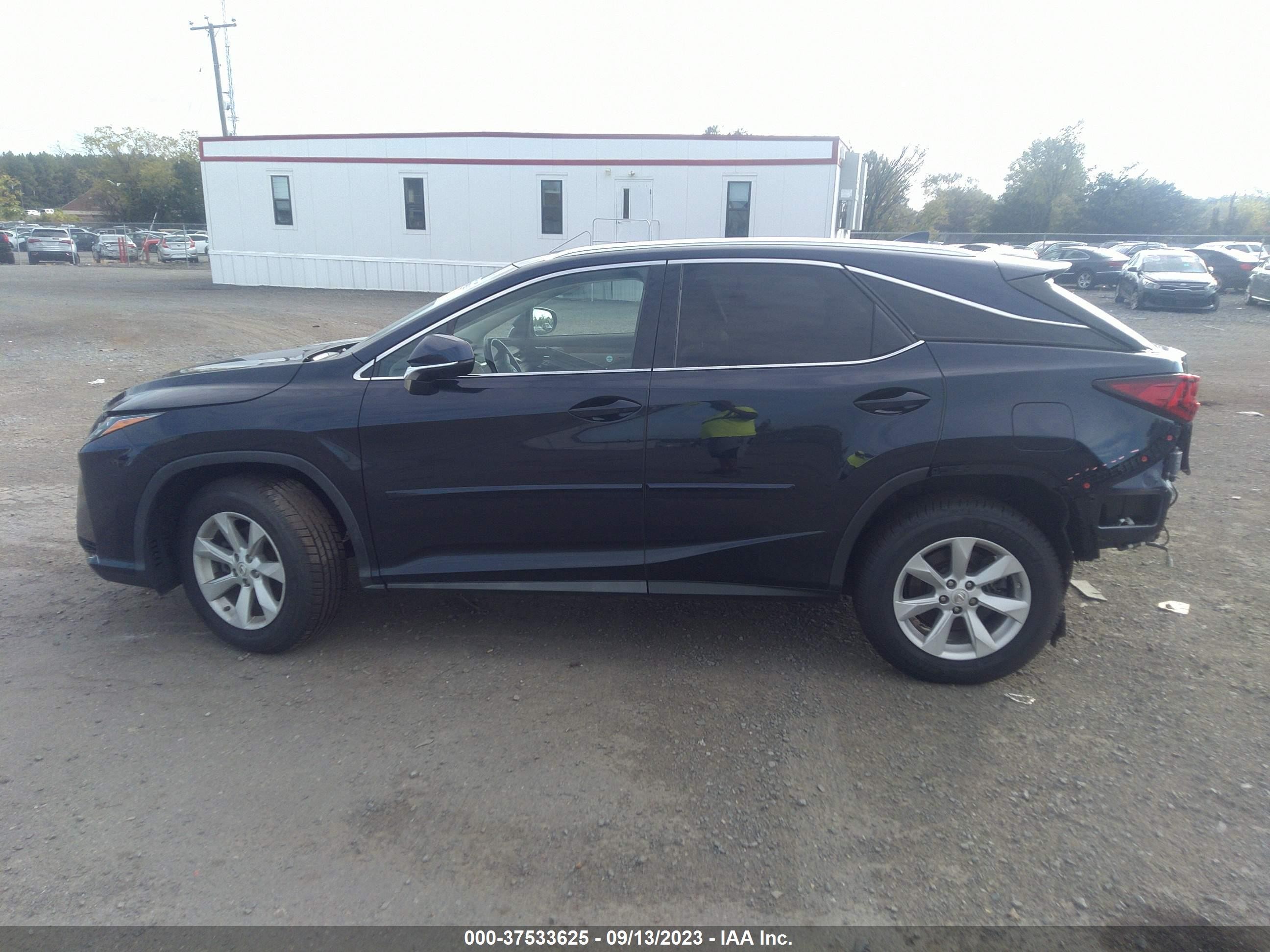 Photo 14 VIN: 2T2BZMCA9HC085900 - LEXUS RX 