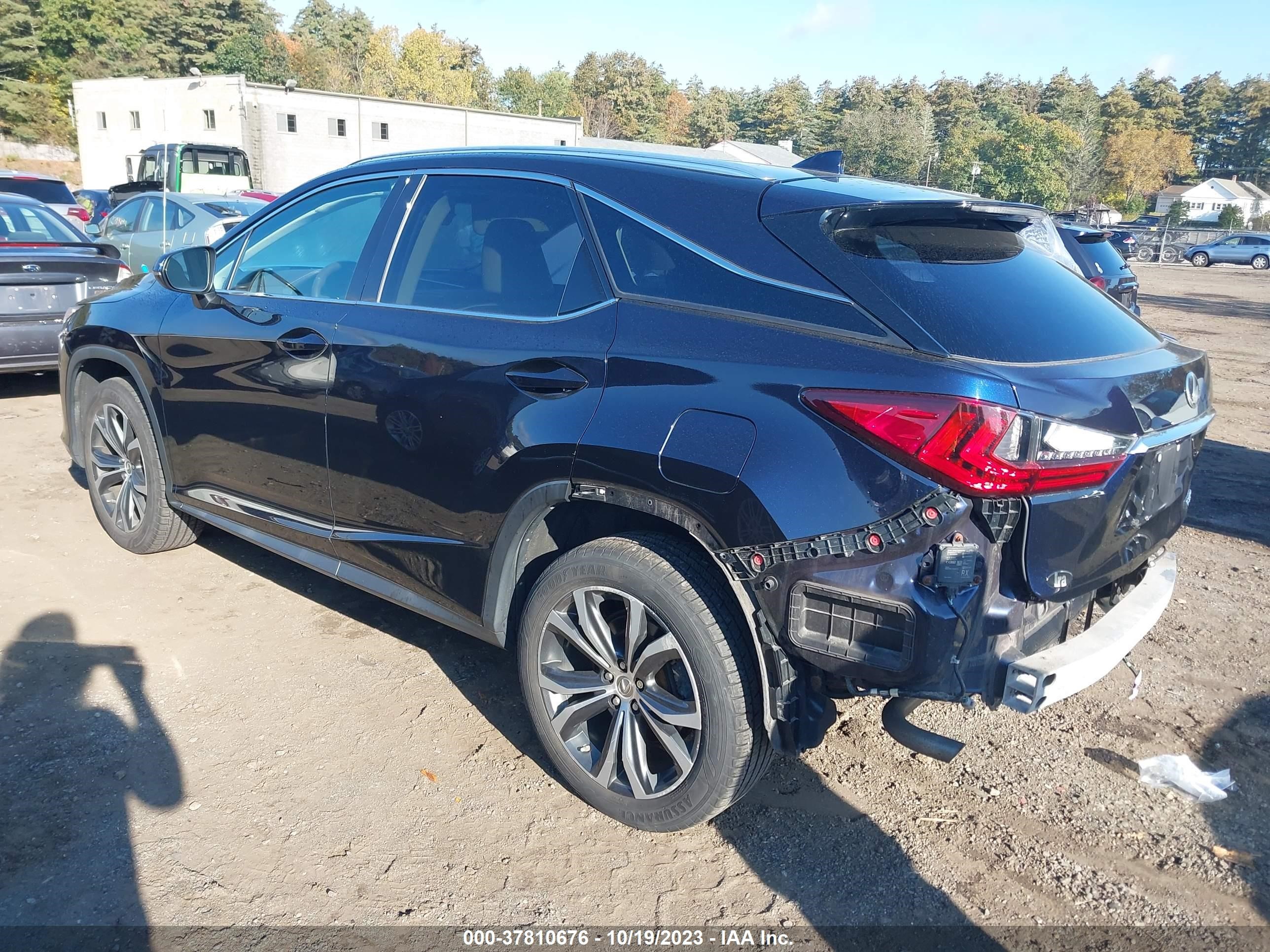 Photo 2 VIN: 2T2BZMCAXGC012369 - LEXUS RX 