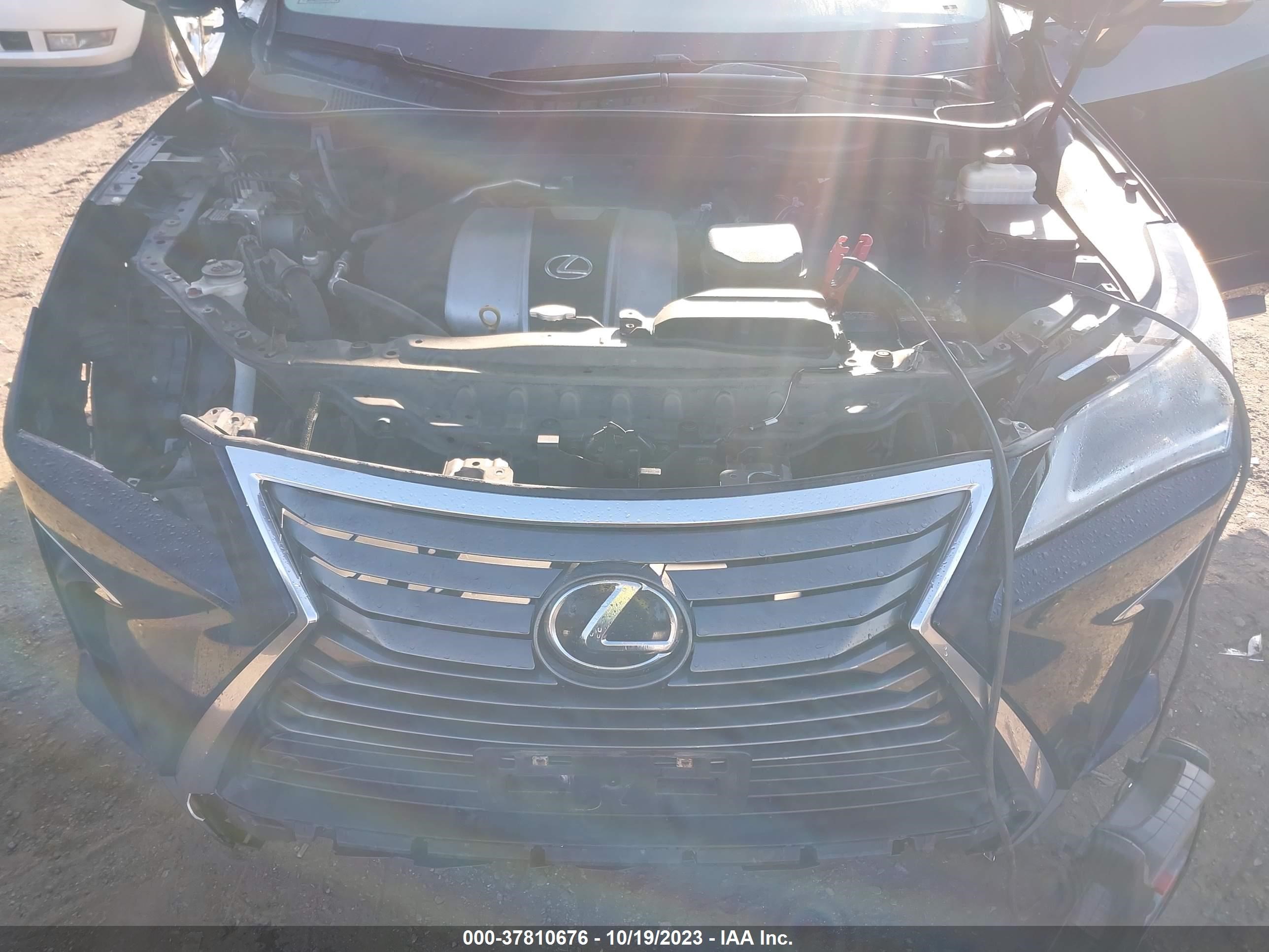 Photo 9 VIN: 2T2BZMCAXGC012369 - LEXUS RX 