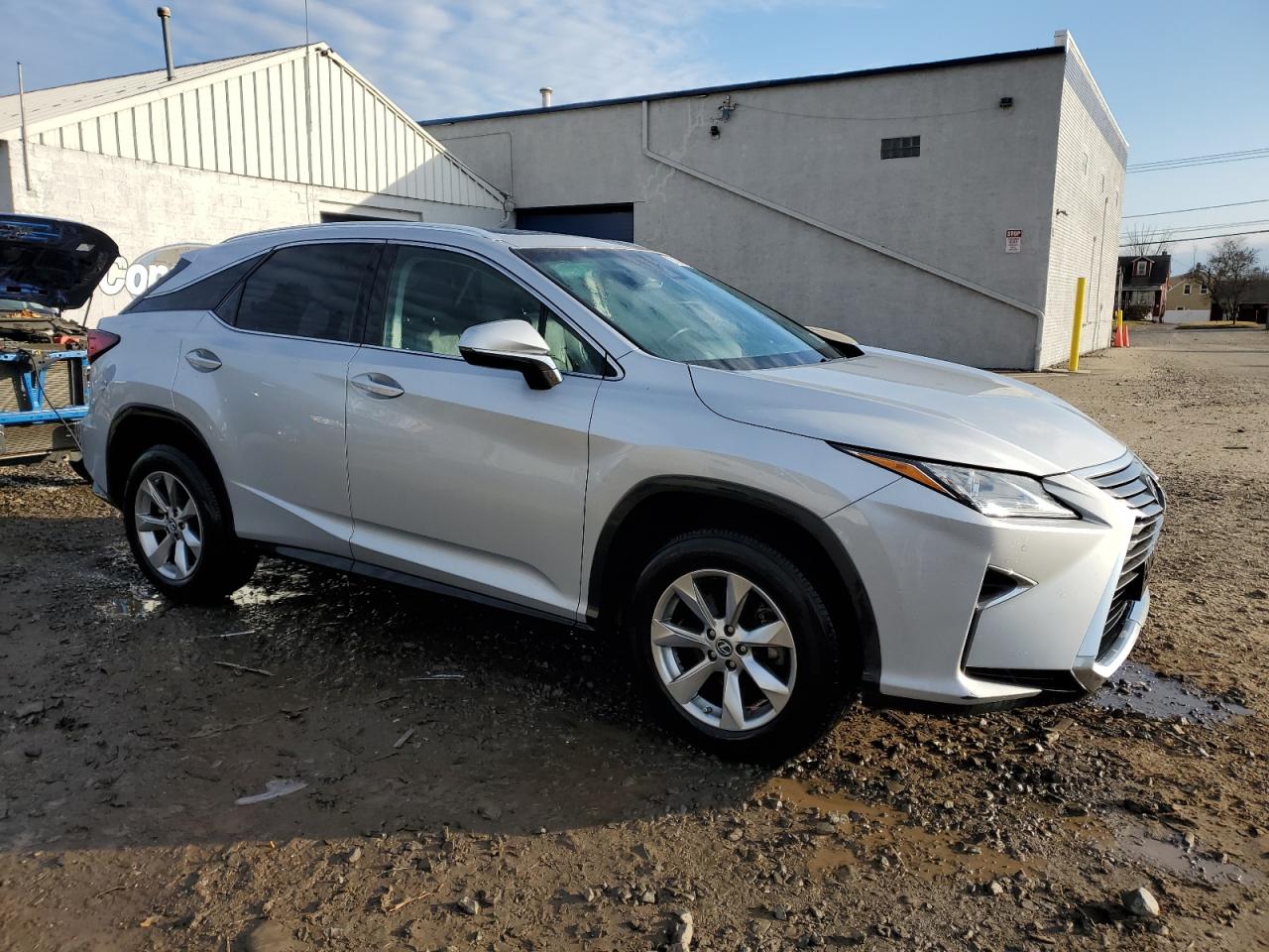 Photo 3 VIN: 2T2BZMCAXJC141851 - LEXUS RX 