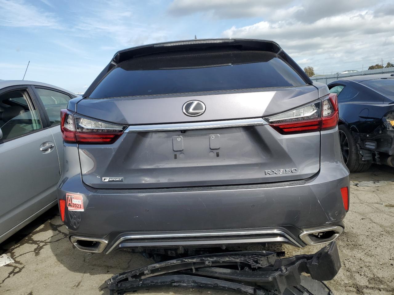 Photo 5 VIN: 2T2BZMCAXKC198164 - LEXUS RX 