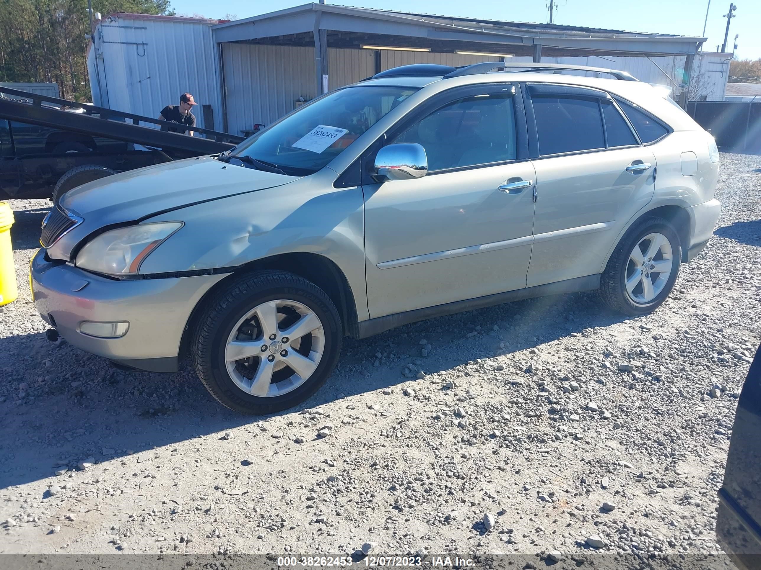 Photo 1 VIN: 2T2GA31U04C011652 - LEXUS RX 