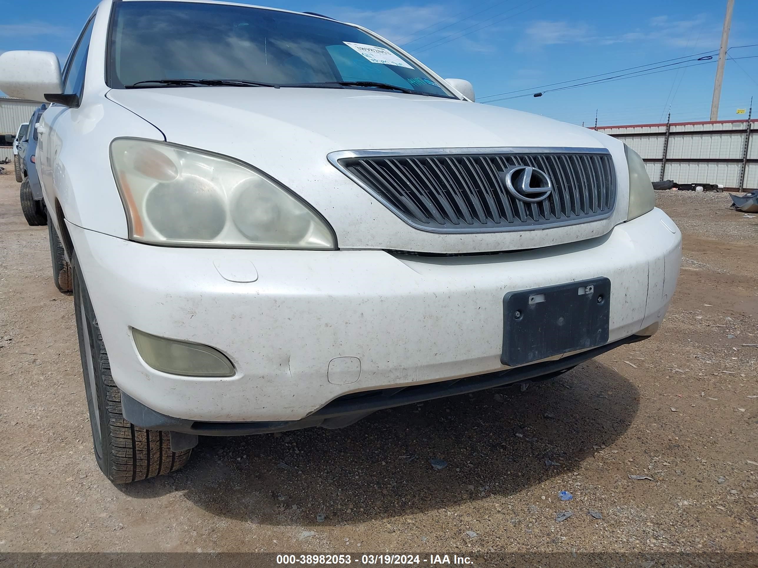 Photo 5 VIN: 2T2GA31U05C040859 - LEXUS RX 