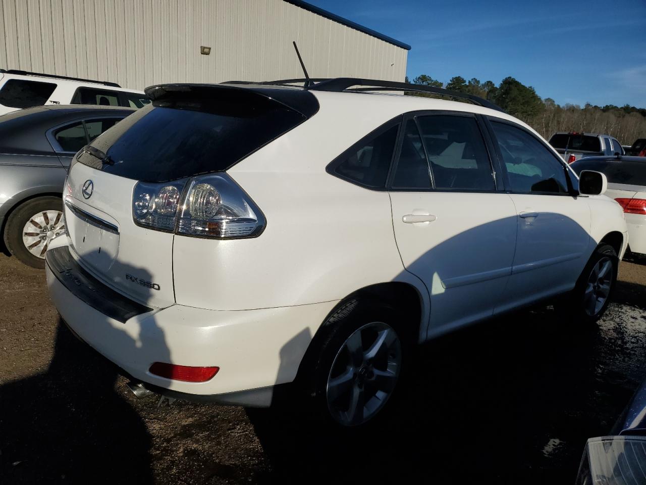 Photo 2 VIN: 2T2GA31U25C020421 - LEXUS RX 