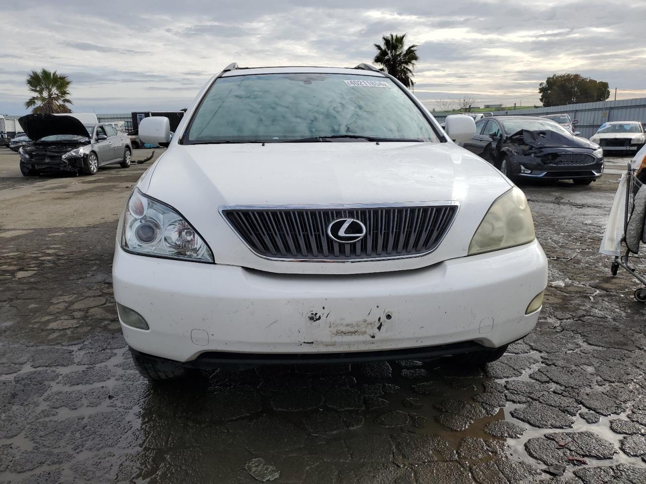 Photo 4 VIN: 2T2GA31U25C036599 - LEXUS RX 