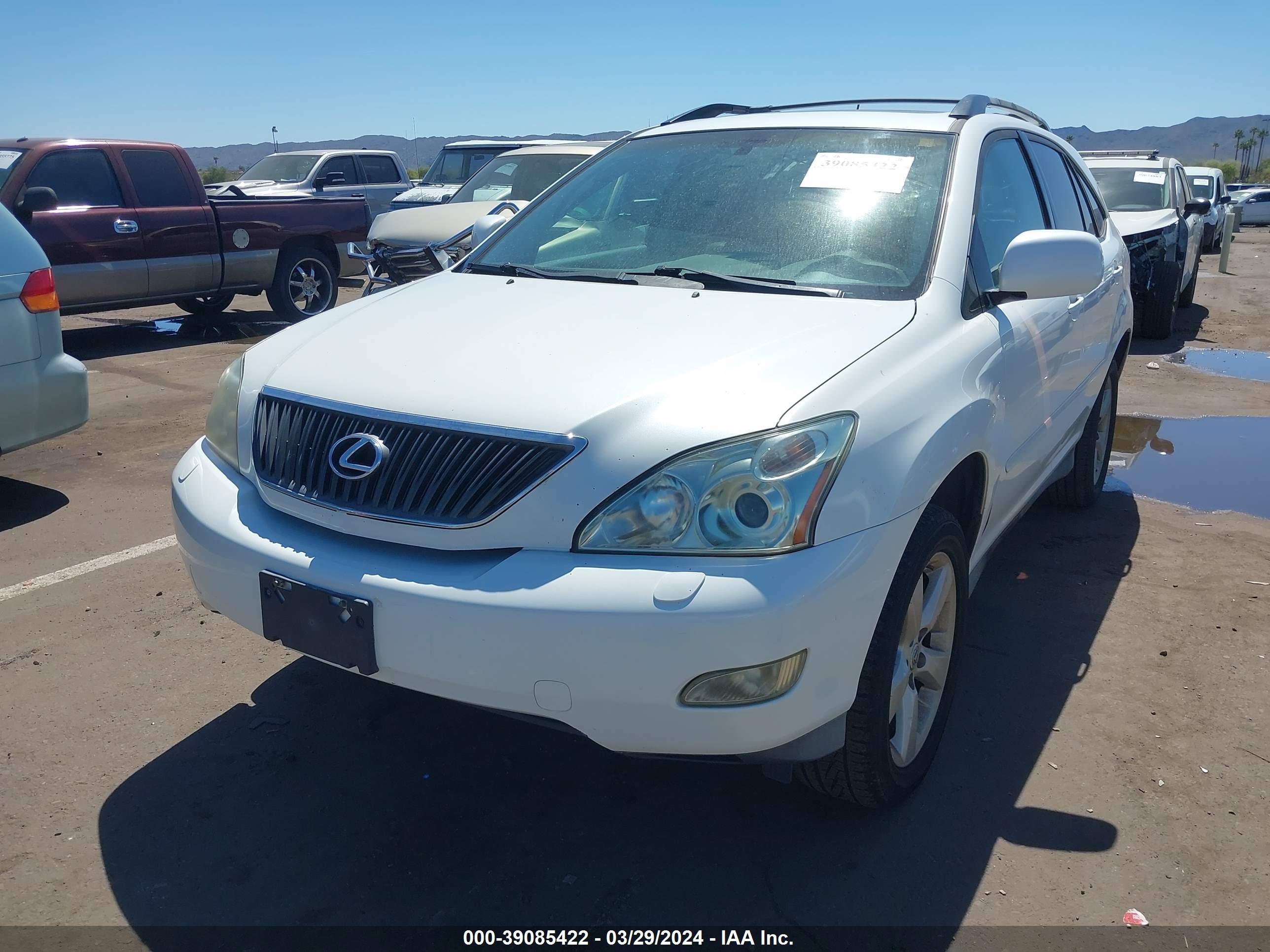 Photo 1 VIN: 2T2GA31U35C023005 - LEXUS RX 