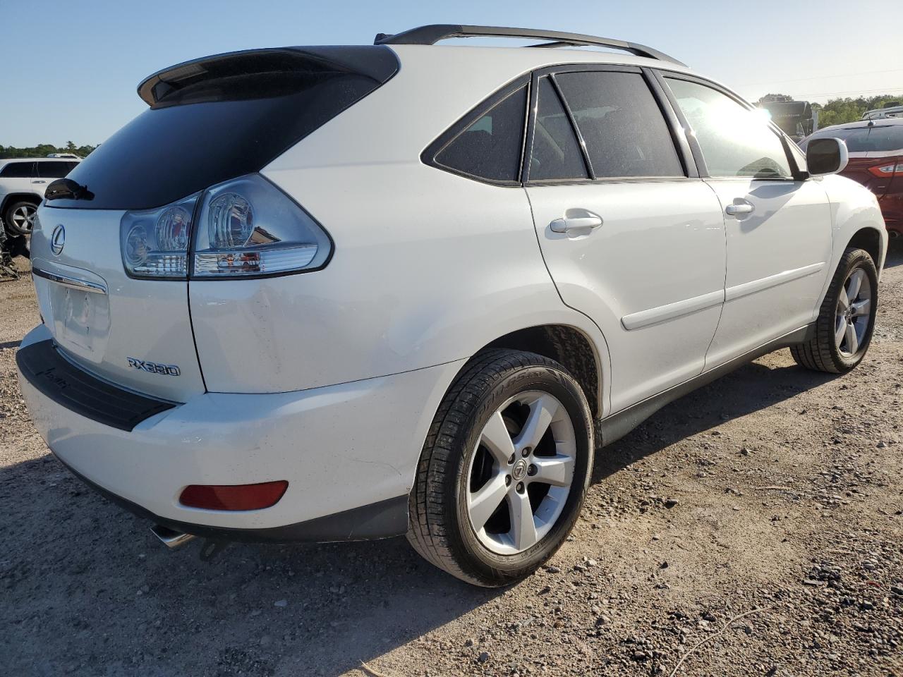 Photo 2 VIN: 2T2GA31U74C016637 - LEXUS RX 