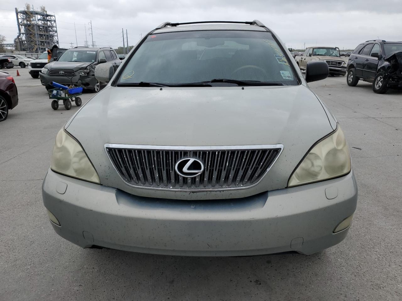 Photo 4 VIN: 2T2GA31U76C053058 - LEXUS RX 