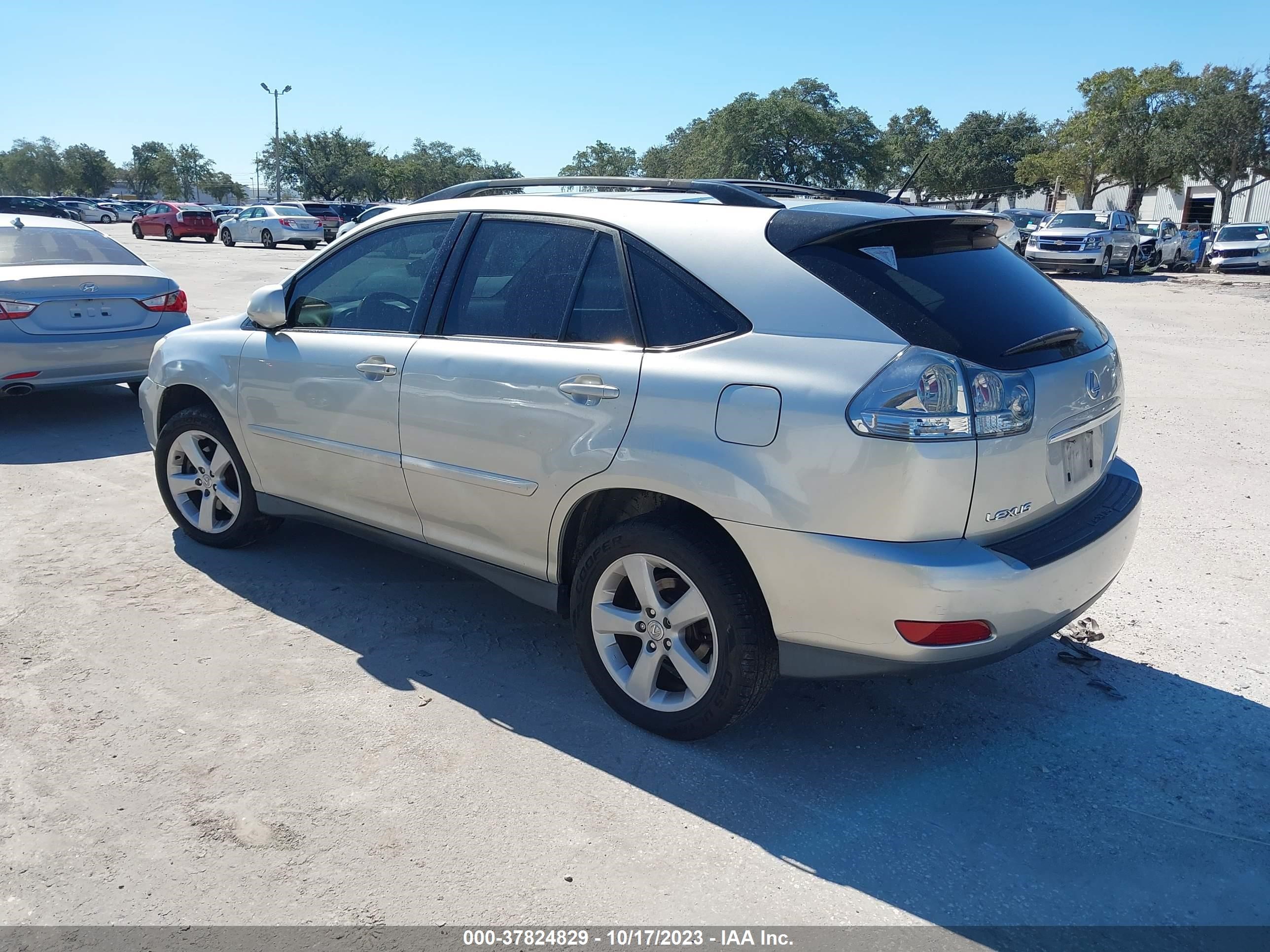 Photo 2 VIN: 2T2GA31U85C023954 - LEXUS RX 