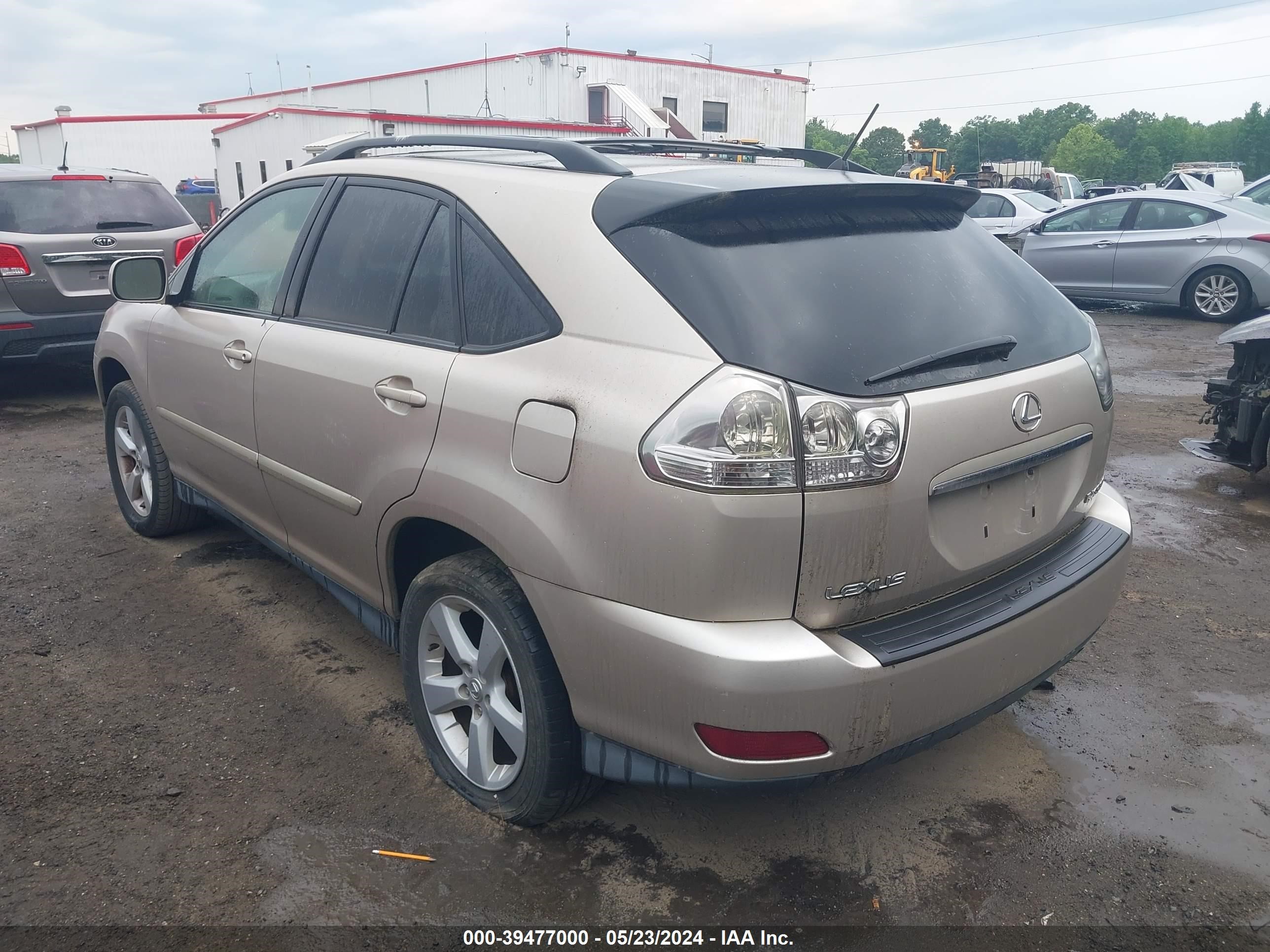 Photo 2 VIN: 2T2GA31U86C045552 - LEXUS RX 