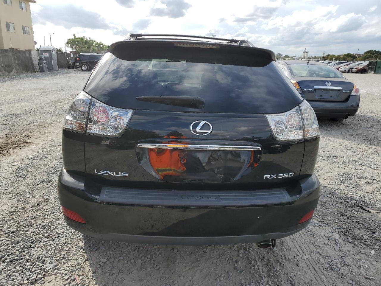 Photo 5 VIN: 2T2GA31UX4C003901 - LEXUS RX 