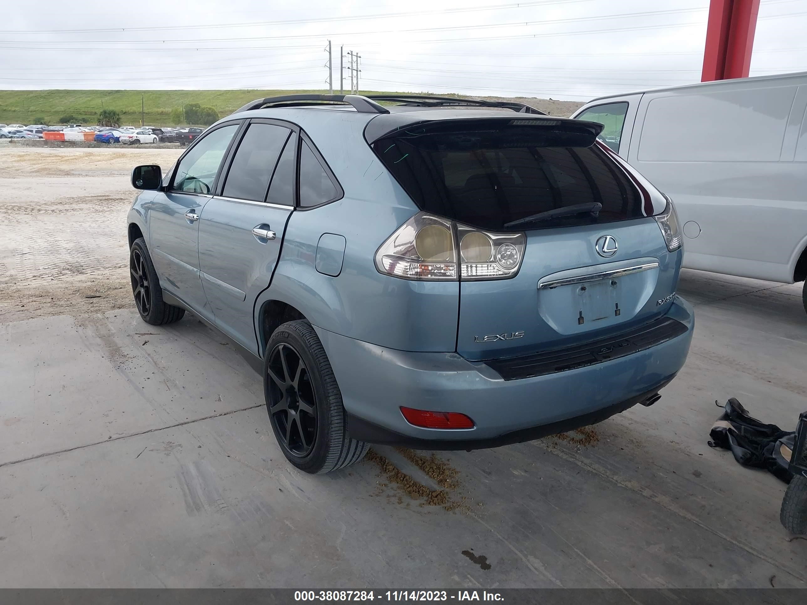 Photo 2 VIN: 2T2GA31UX6C044175 - LEXUS RX 