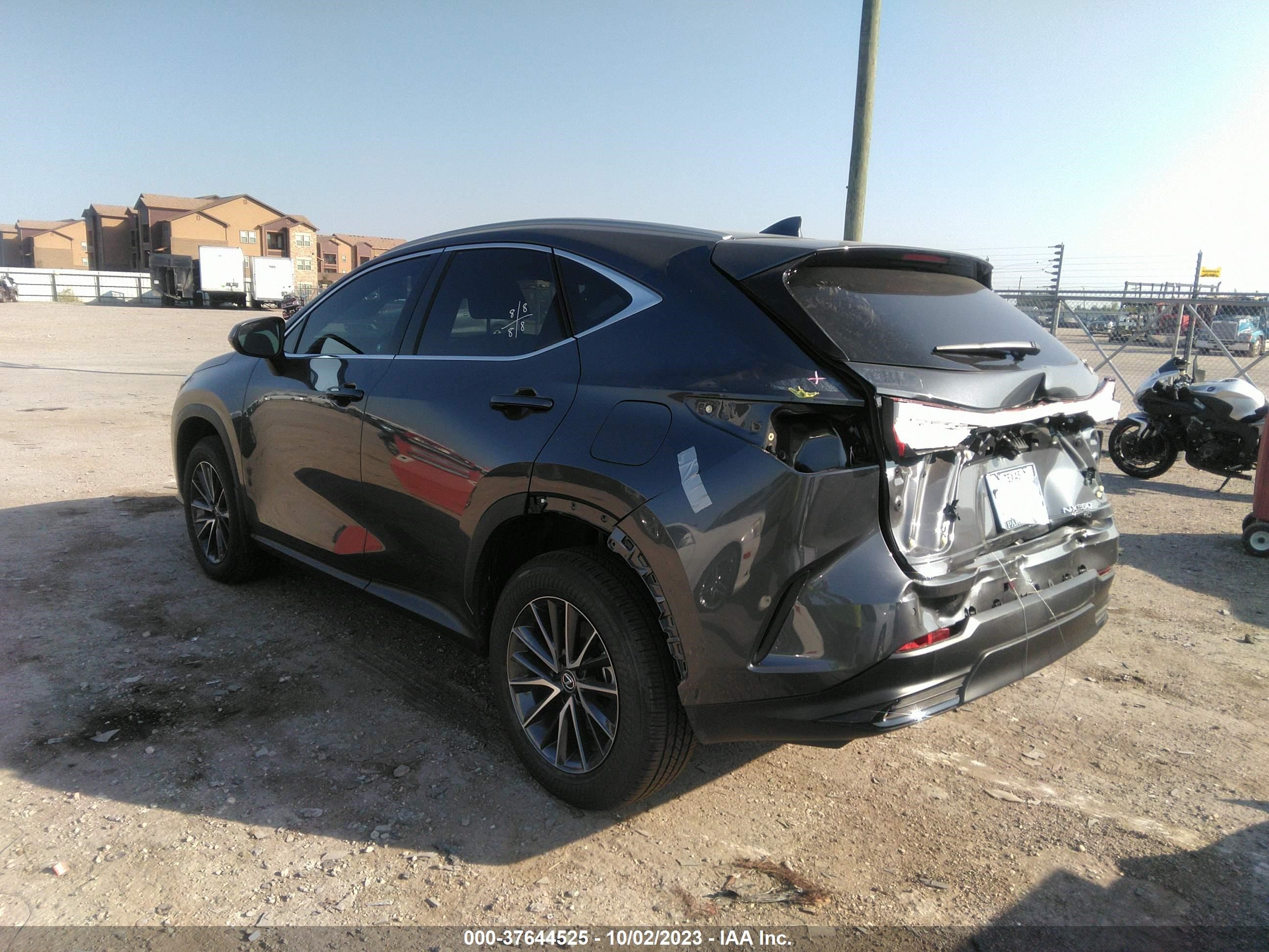 Photo 2 VIN: 2T2GGCEZ3RC037349 - LEXUS NX 