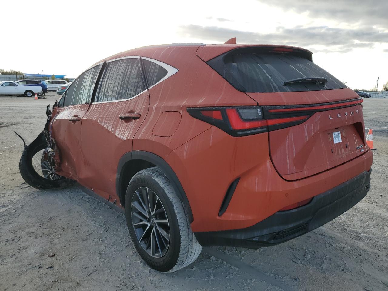 Photo 1 VIN: 2T2GGCEZ6NC009586 - LEXUS NX 