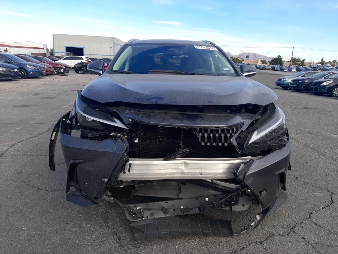 Photo 4 VIN: 2T2GGCEZ8NC013977 - LEXUS NX 