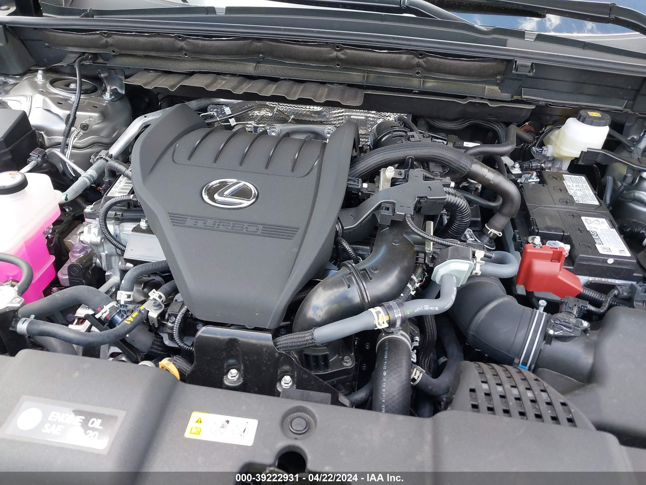 Photo 9 VIN: 2T2GGCEZ9RC050932 - LEXUS NX 