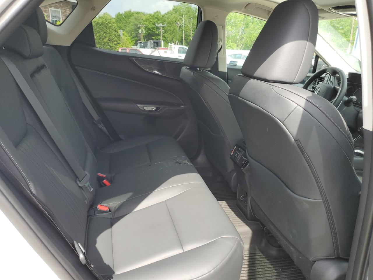 Photo 10 VIN: 2T2GGCEZXRC052446 - LEXUS NX-300H 