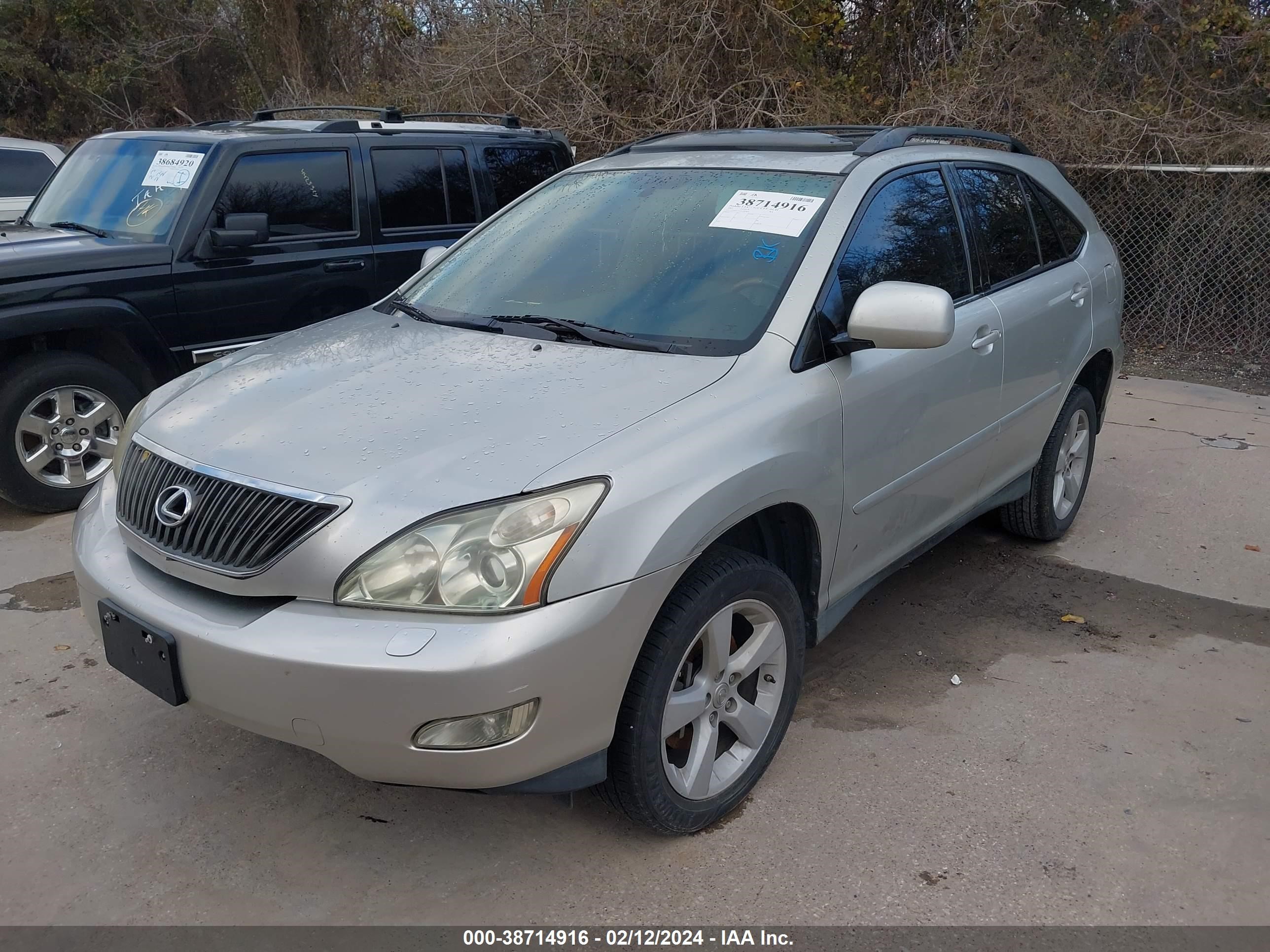 Photo 1 VIN: 2T2GK31U07C007893 - LEXUS RX 