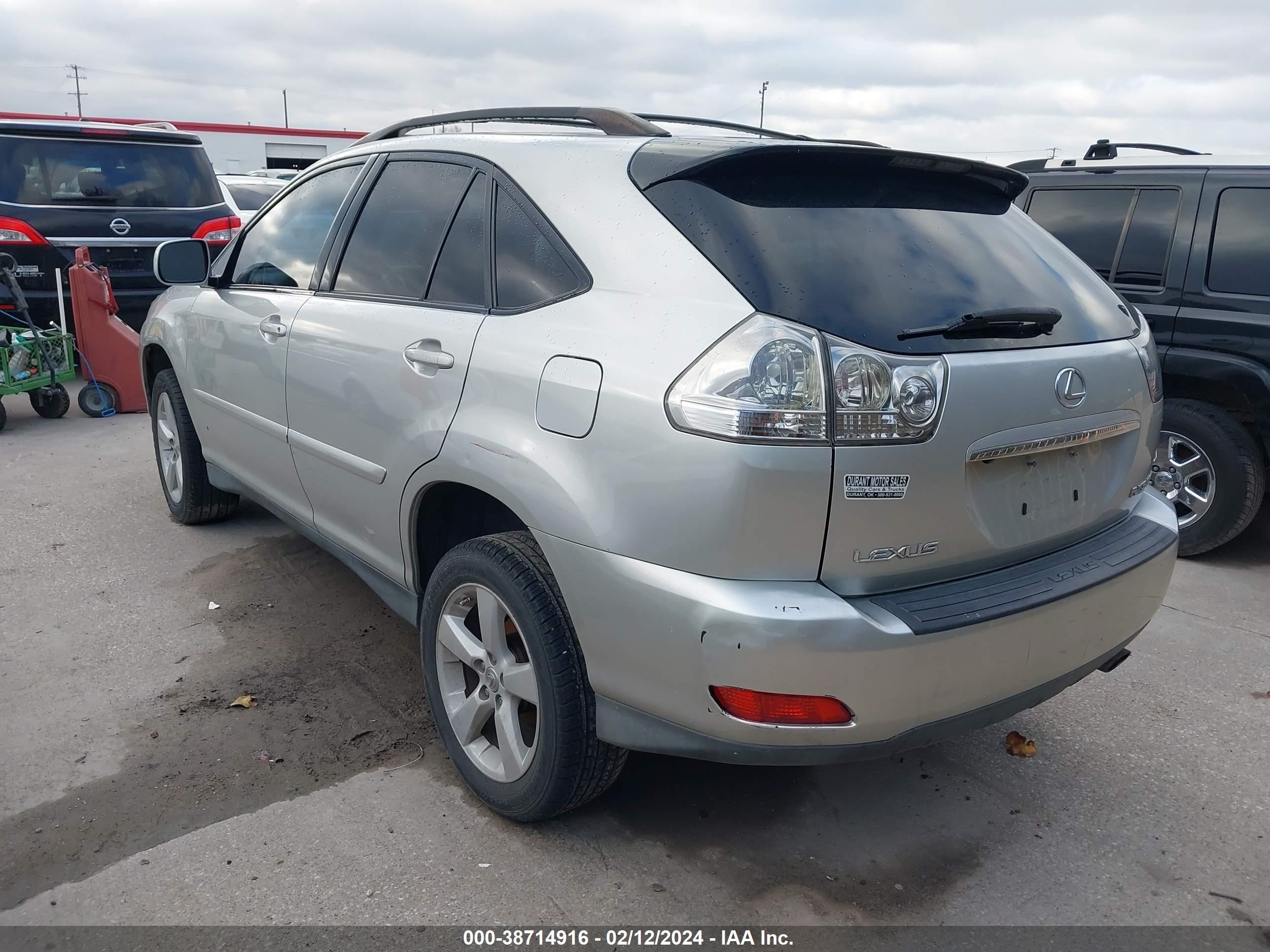 Photo 2 VIN: 2T2GK31U07C007893 - LEXUS RX 