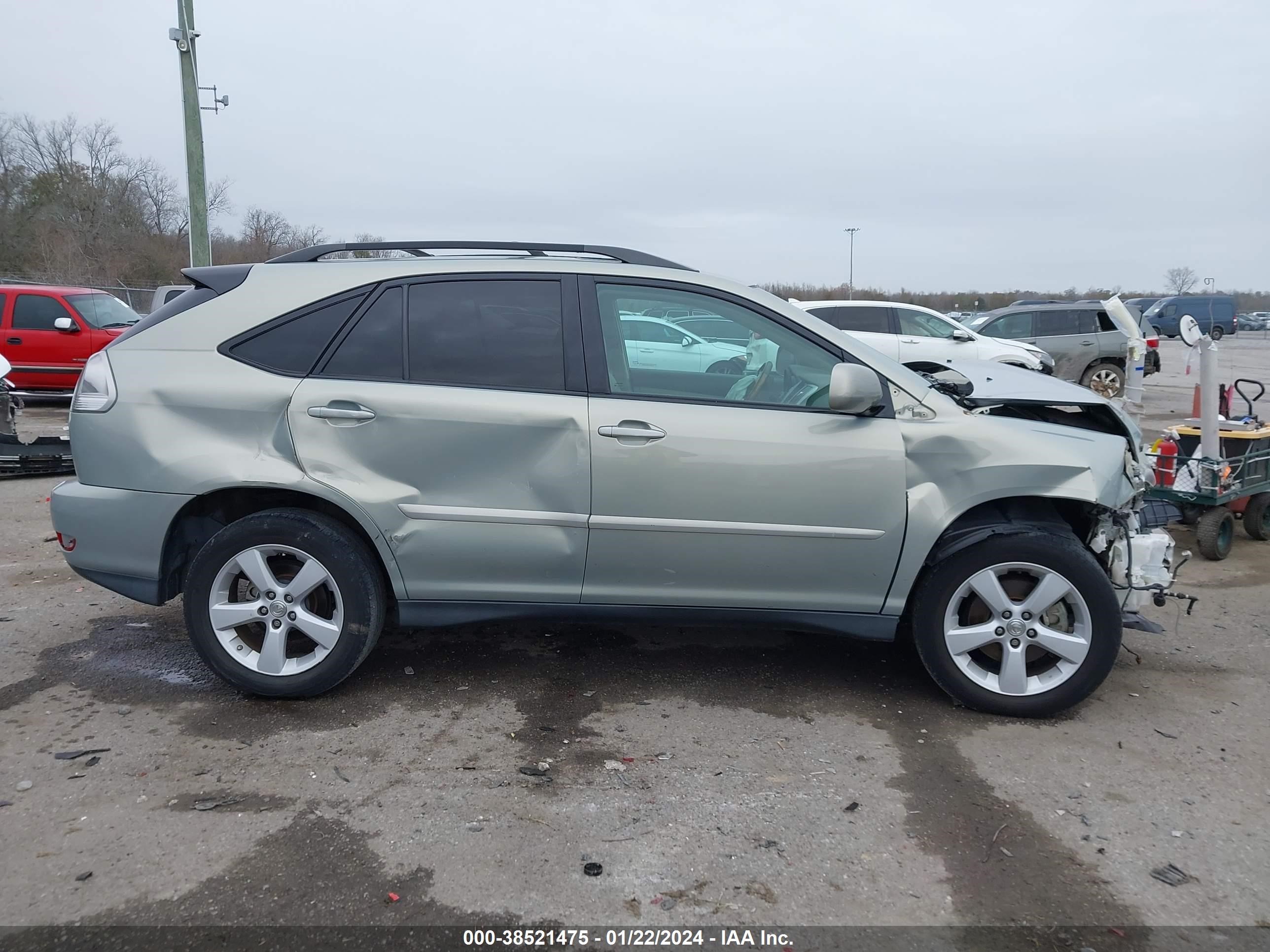 Photo 12 VIN: 2T2GK31U07C020529 - LEXUS RX 