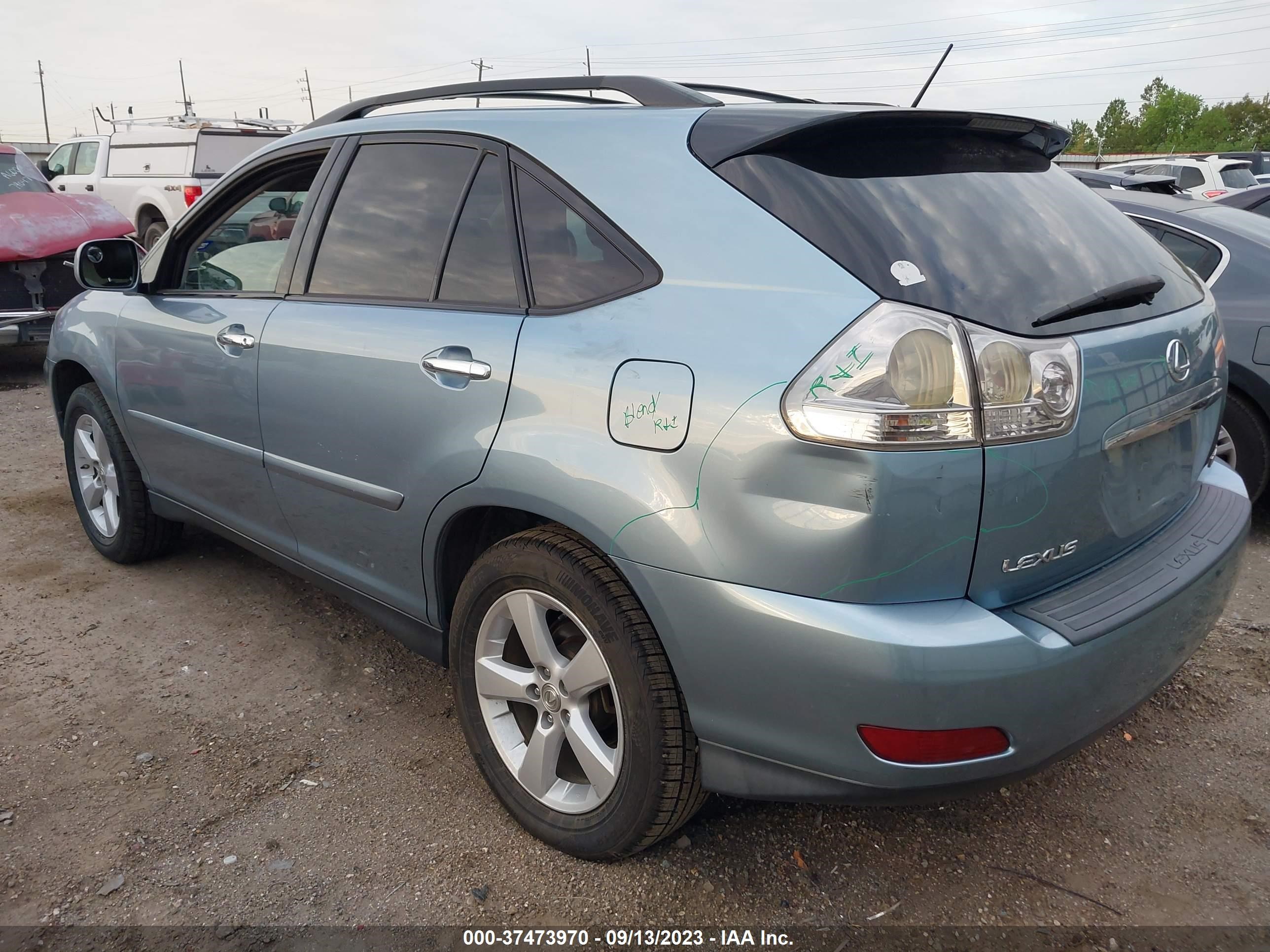 Photo 2 VIN: 2T2GK31U08C034710 - LEXUS RX 