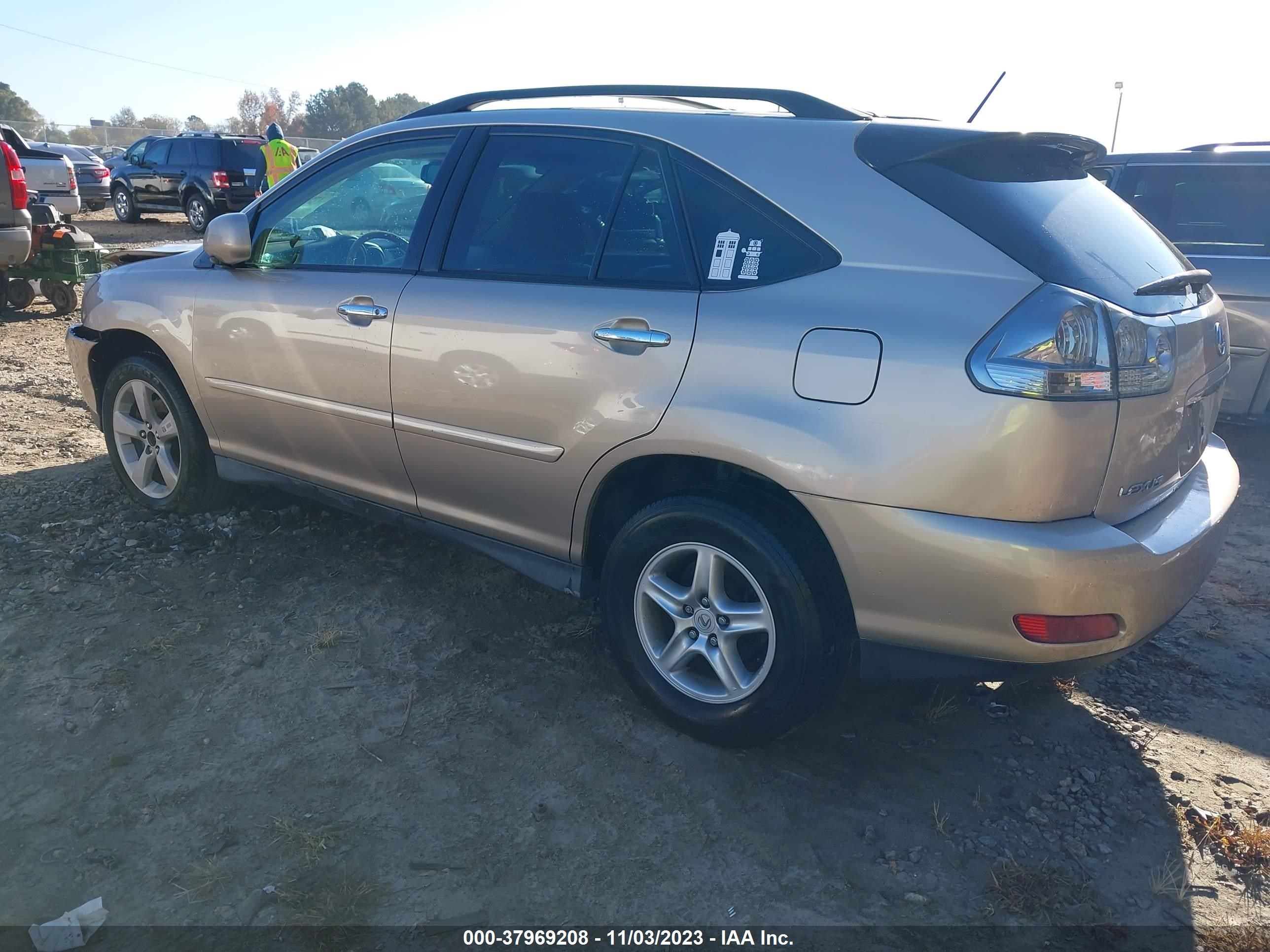 Photo 2 VIN: 2T2GK31U08C035940 - LEXUS RX 