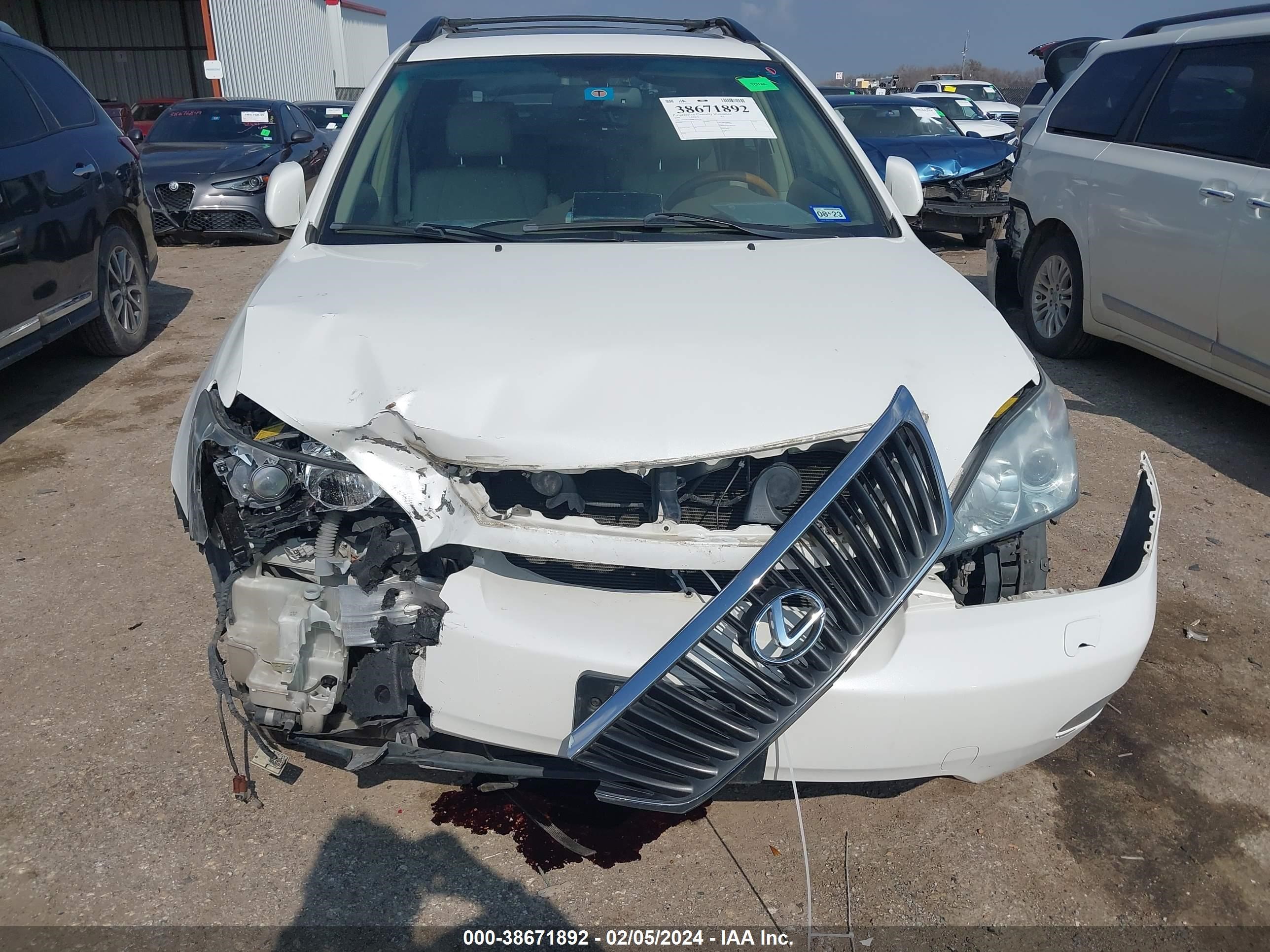 Photo 5 VIN: 2T2GK31U08C053130 - LEXUS RX 