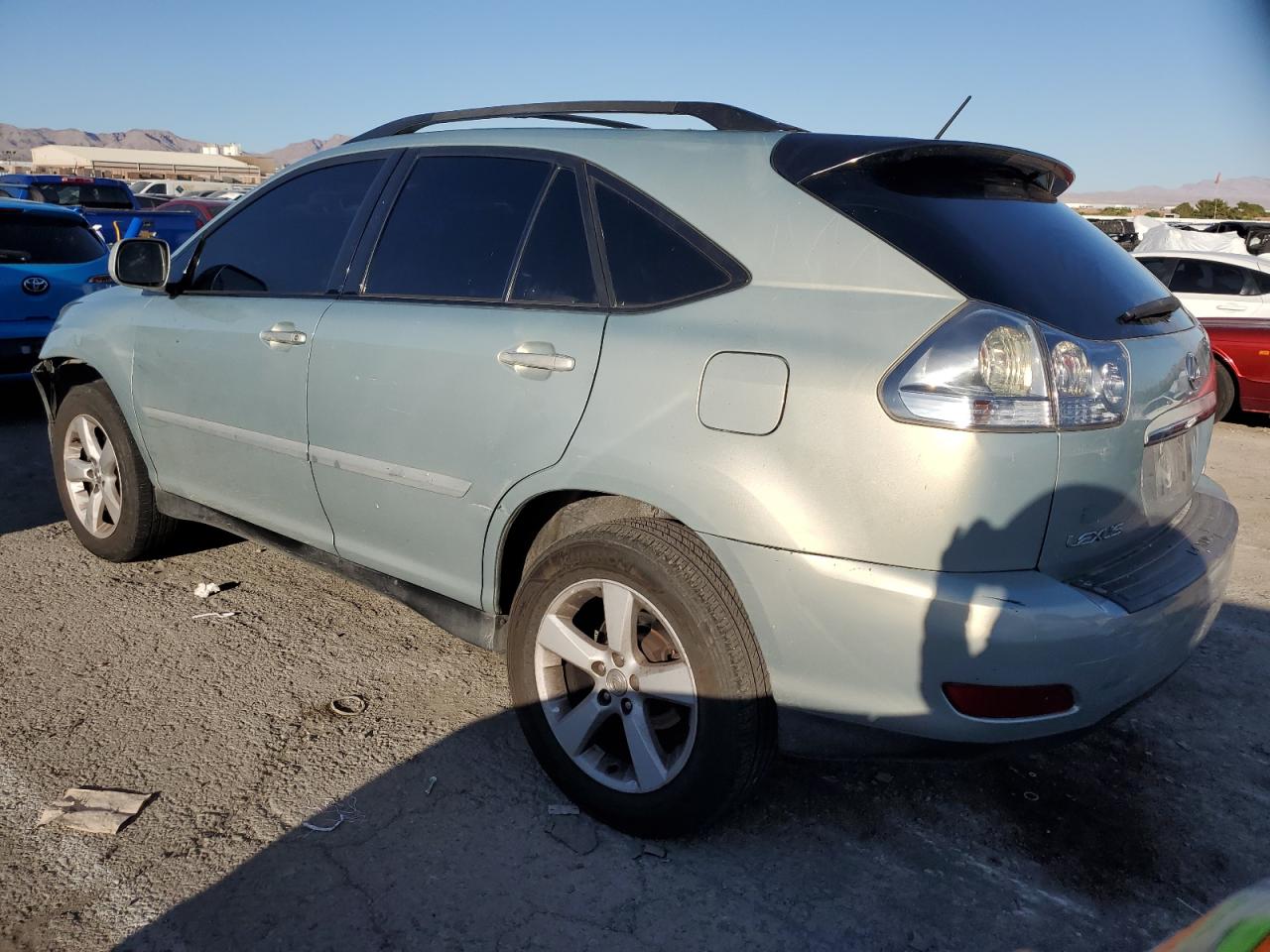 Photo 1 VIN: 2T2GK31U17C014044 - LEXUS RX 