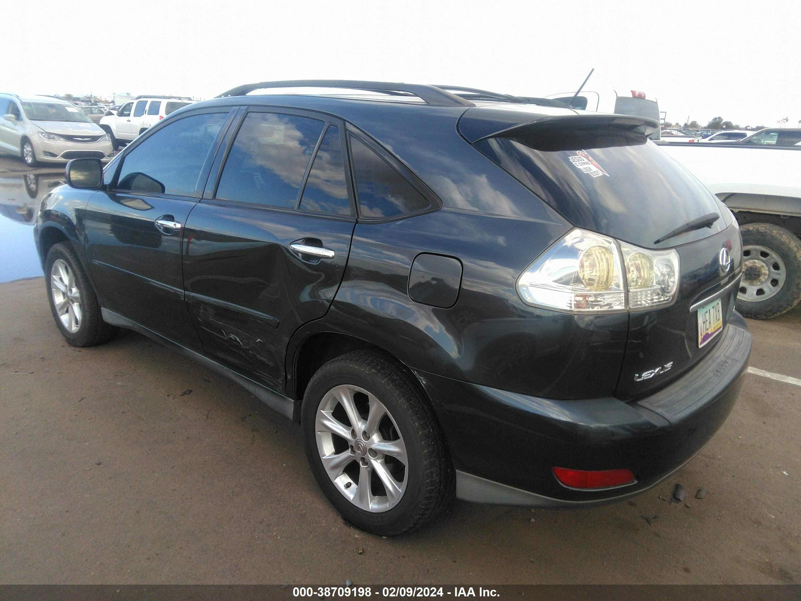 Photo 2 VIN: 2T2GK31U19C069371 - LEXUS RX 