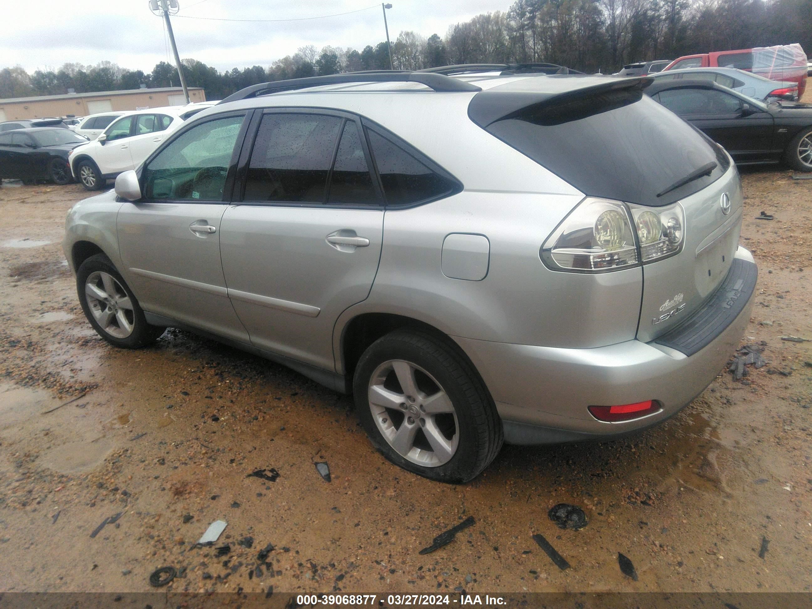 Photo 2 VIN: 2T2GK31U27C003277 - LEXUS RX 