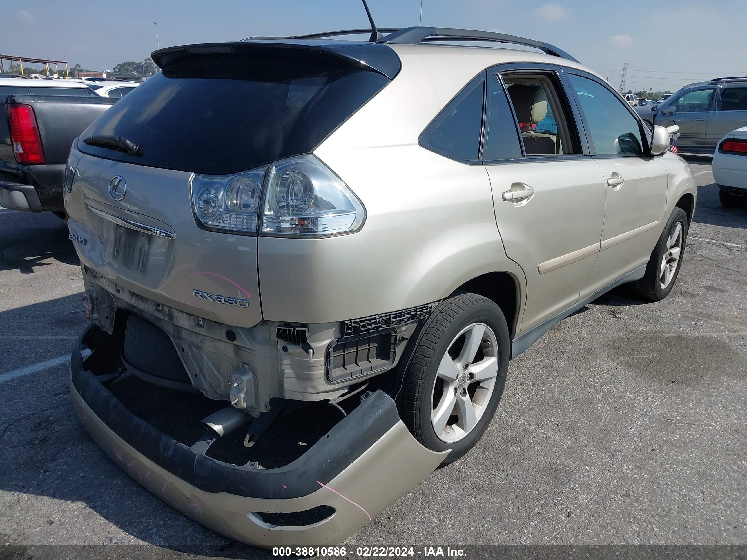 Photo 3 VIN: 2T2GK31U27C007152 - LEXUS RX 