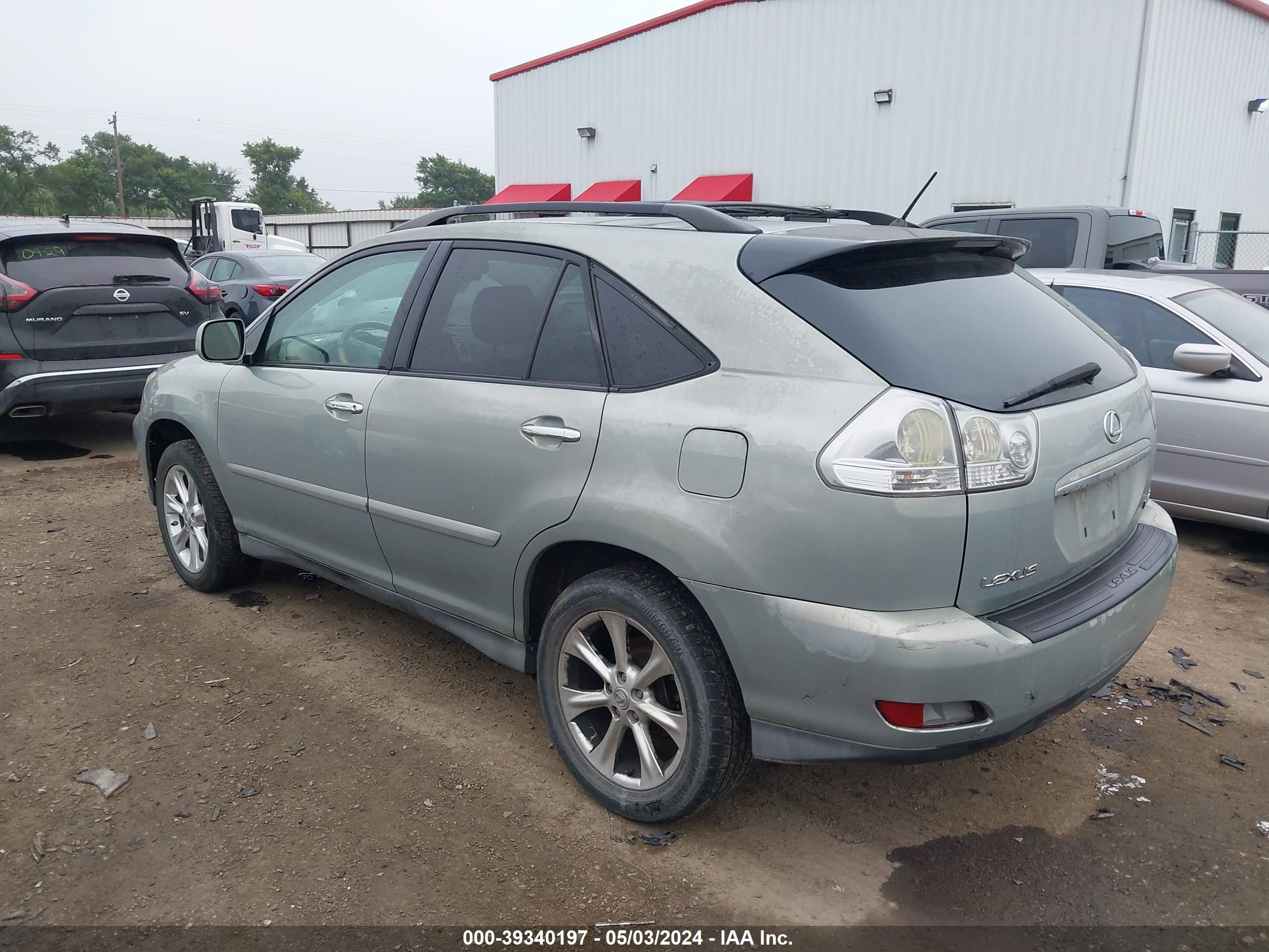 Photo 2 VIN: 2T2GK31U28C035549 - LEXUS RX 