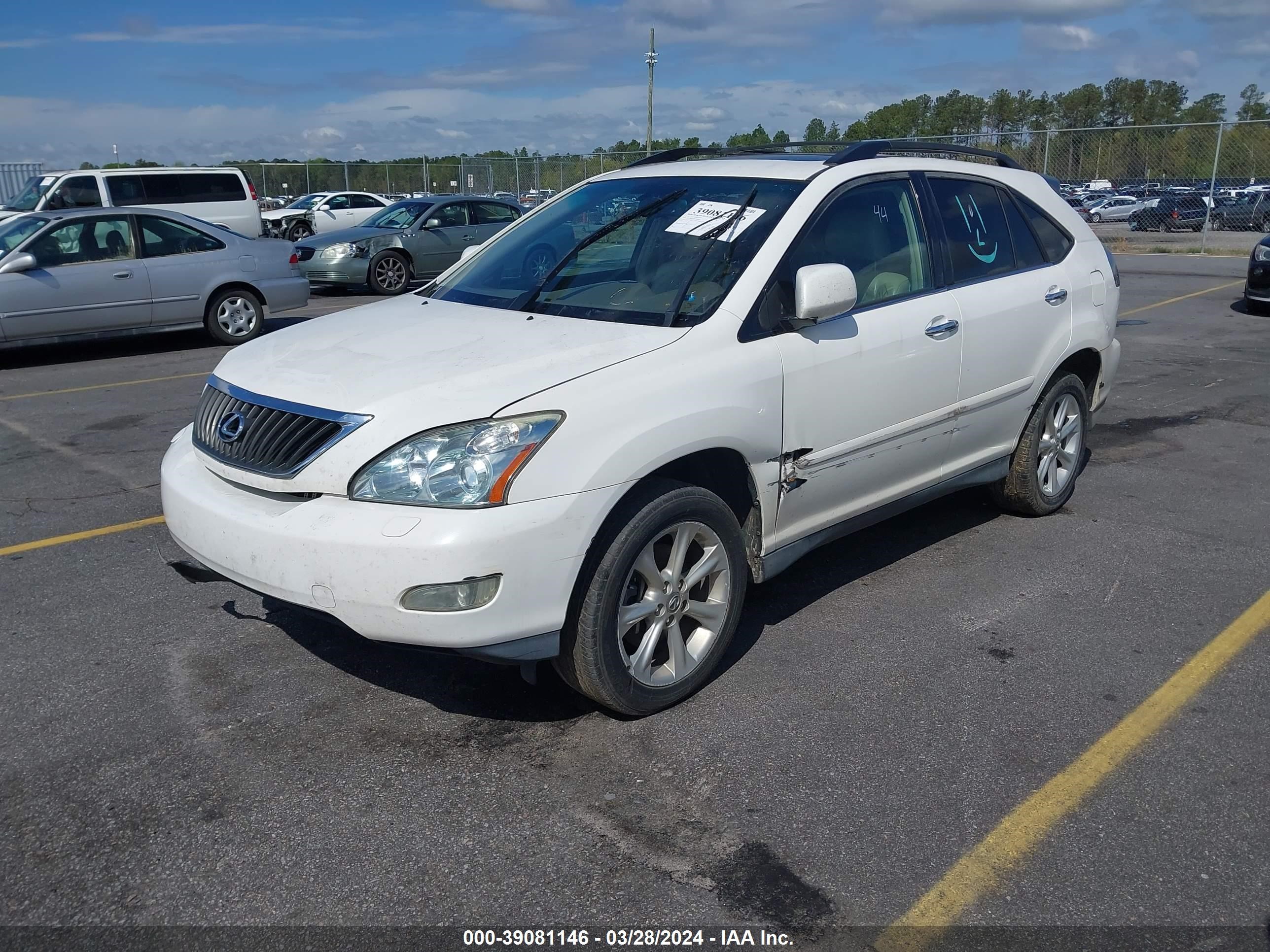 Photo 1 VIN: 2T2GK31U29C060095 - LEXUS RX 